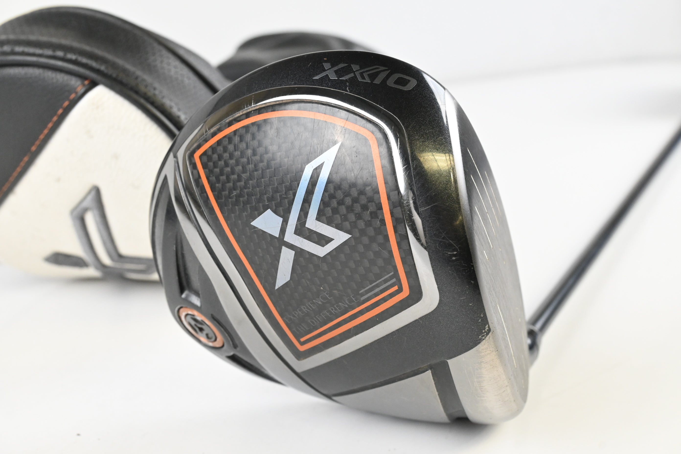 XXIO X Black Driver / 10.5 Degree / Regular Flex Miyazaki AX-1 44 Shaft