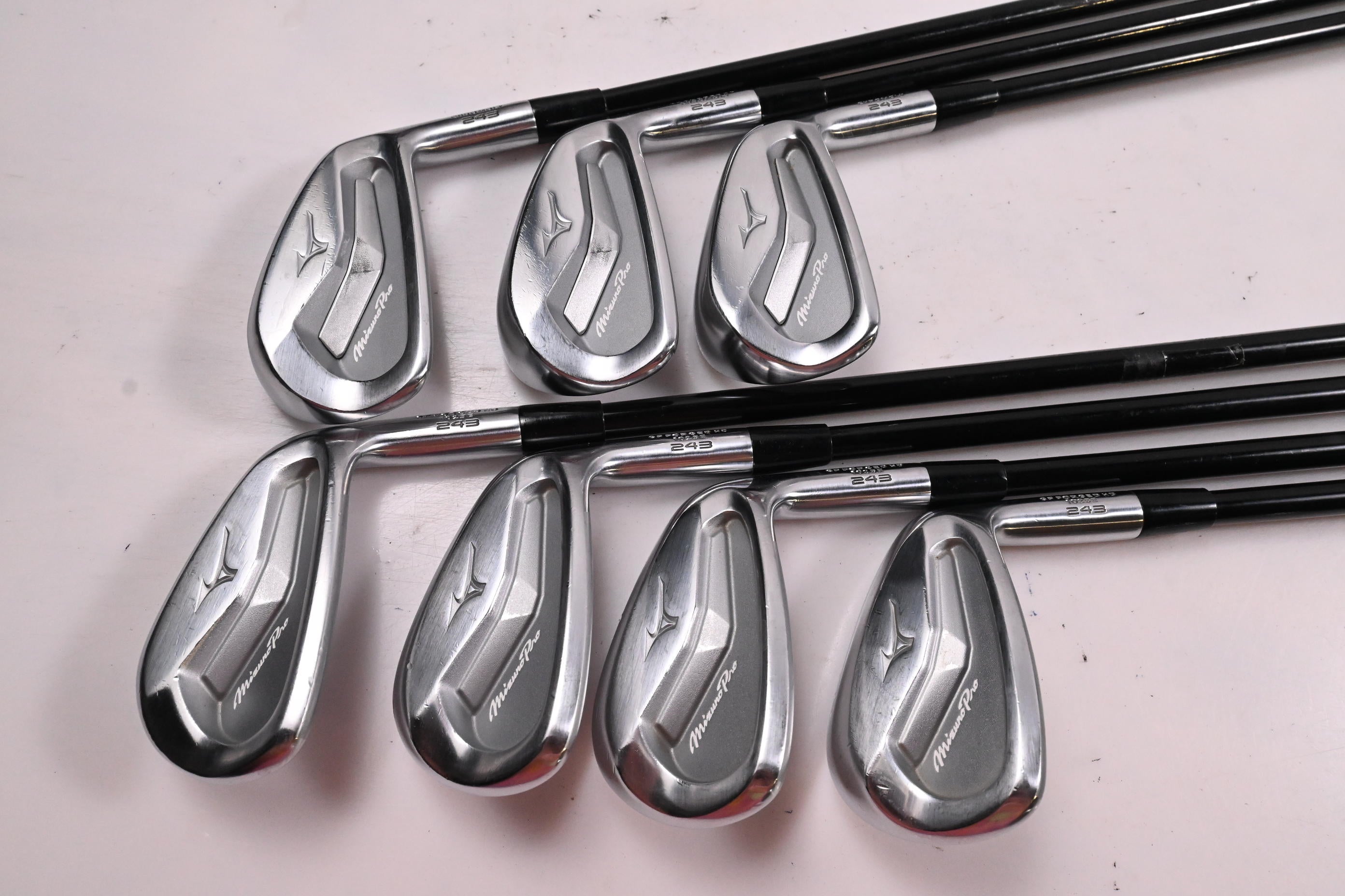 Mizuno Pro 243 Irons / 5-PW+GW / Stiff Flex MMT 85 Shafts
