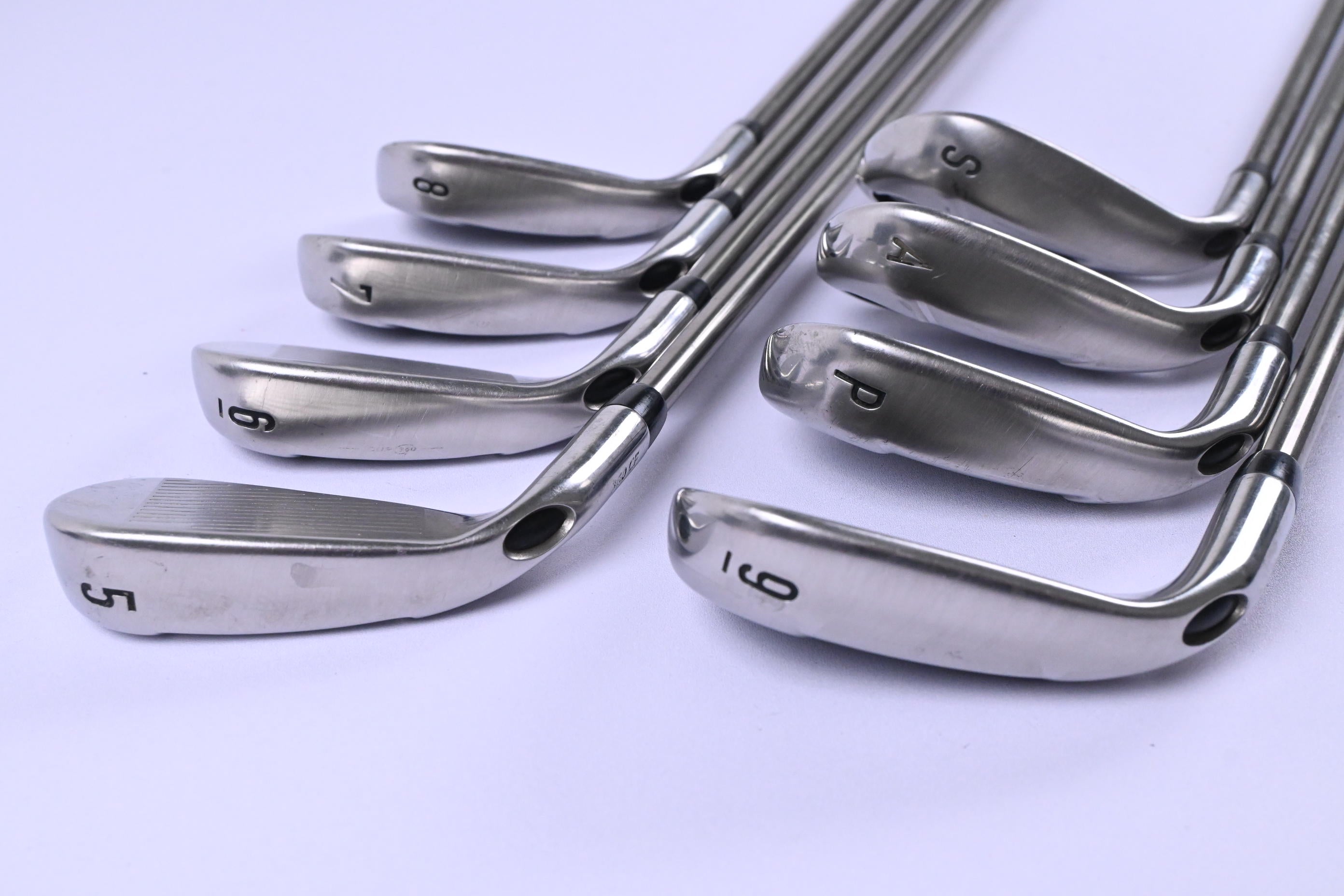 Callaway Steelhead XR Irons / 5-PW+GW+SW / Stiff Flex UST Recoil ES 780 Shafts