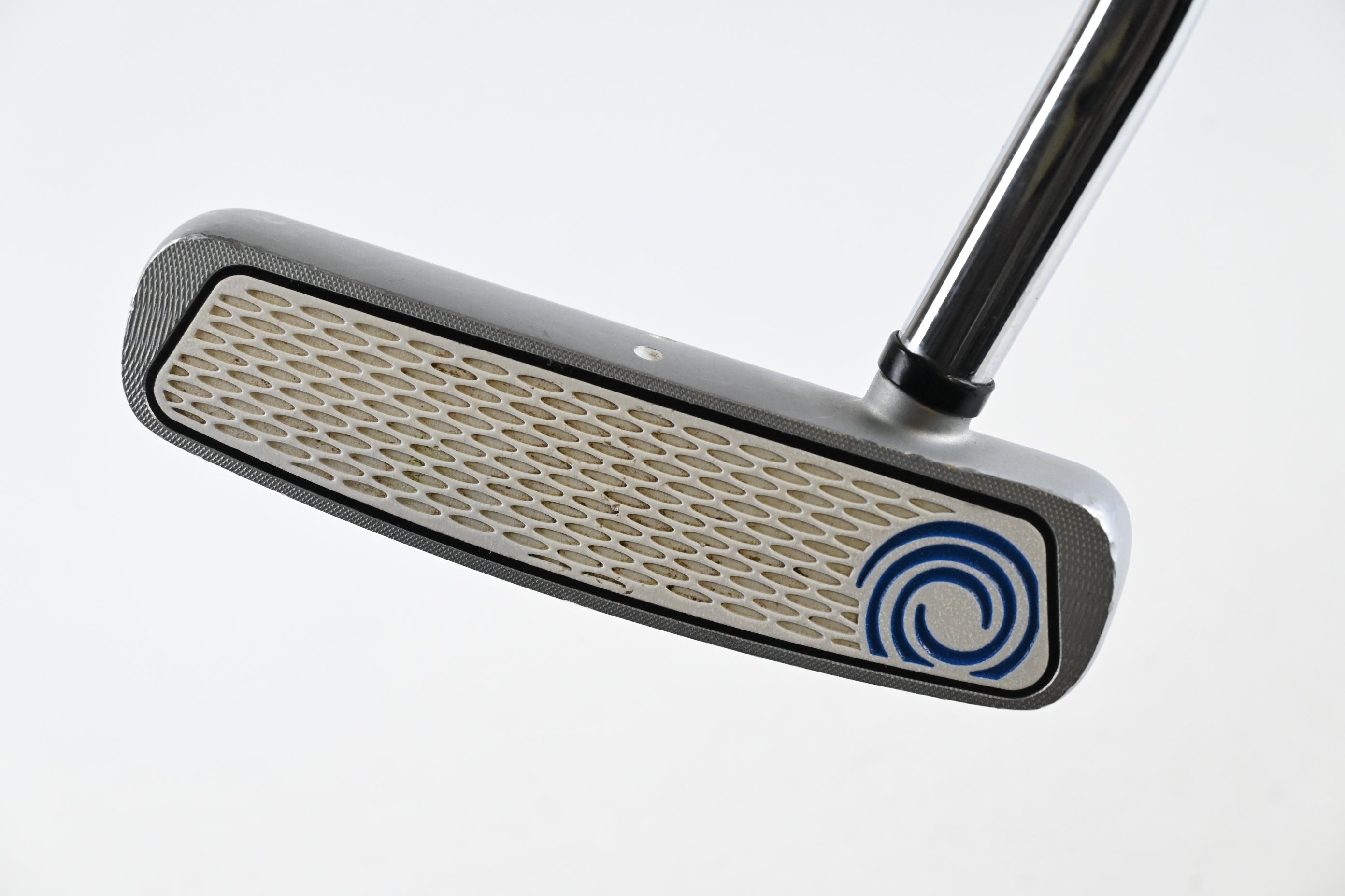 Odyssey White Hot RX V-Line Fang Putter / 34 Inch