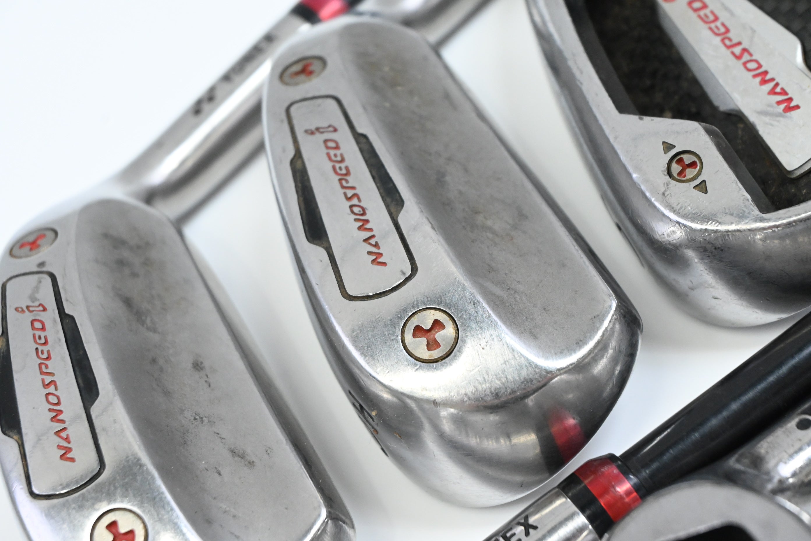 Yonex Nanospeed i Irons / 4H+5H+6-PW+SW / Regular Flex Yonex 70+ Shafts