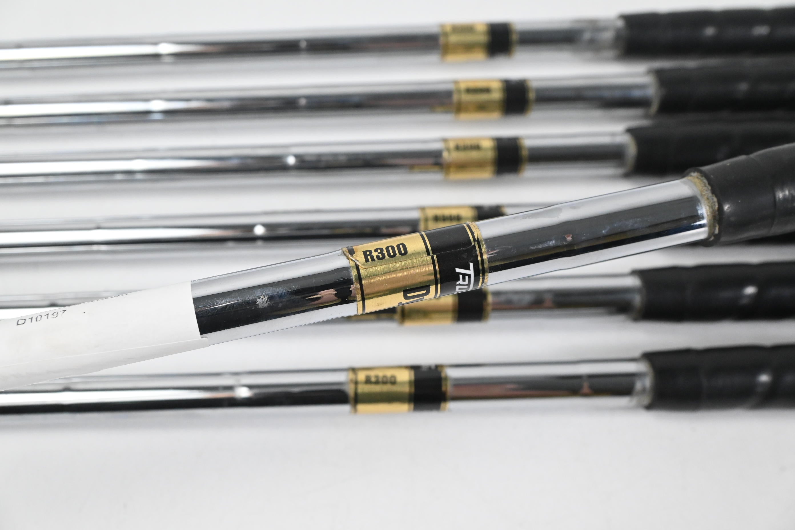 Mizuno TP-11 Irons / 4-PW / Regular Flex Dynamic Gold R300 Shafts