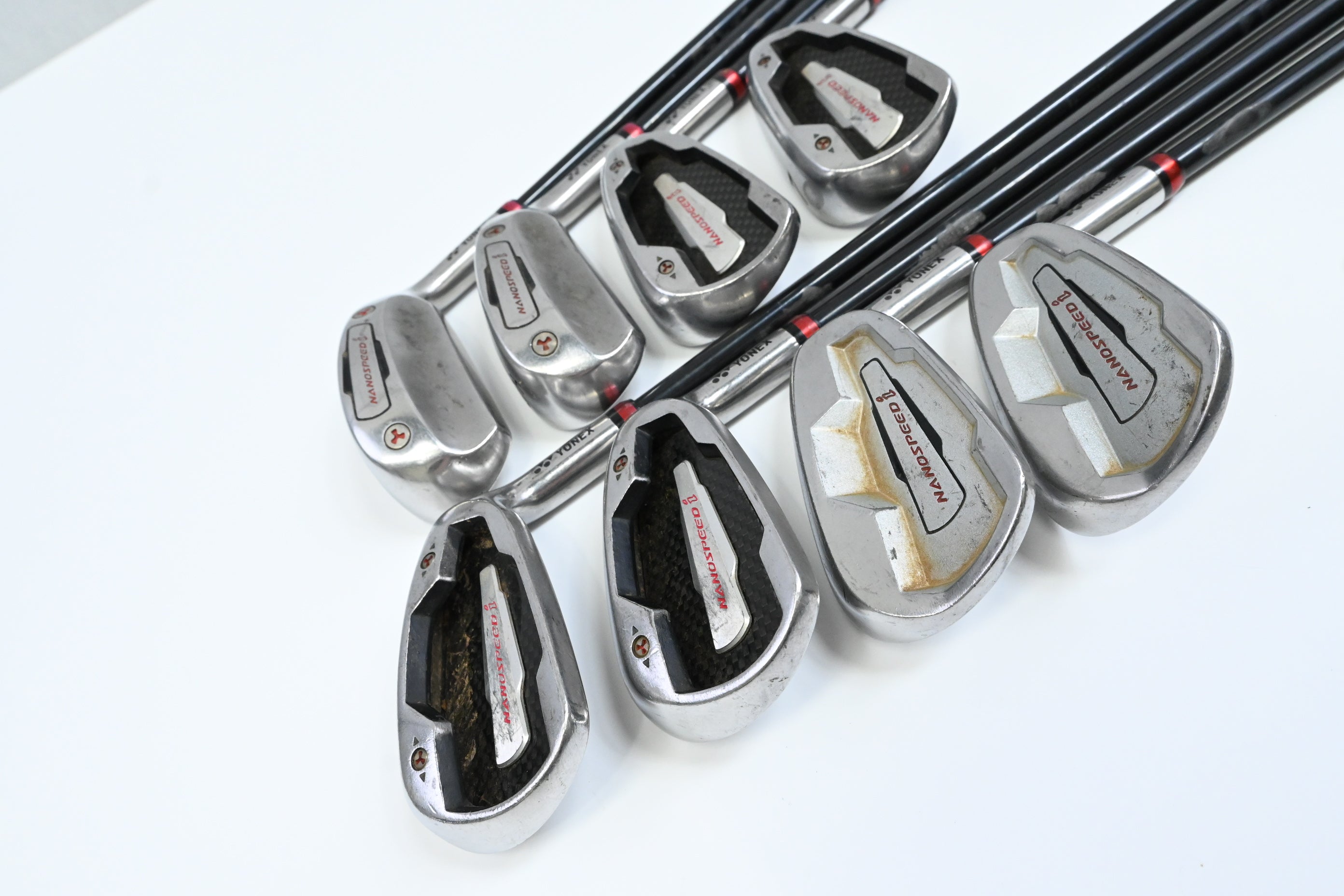 Yonex Nanospeed i Irons / 4H+5H+6-PW+SW / Regular Flex Yonex 70+ Shafts