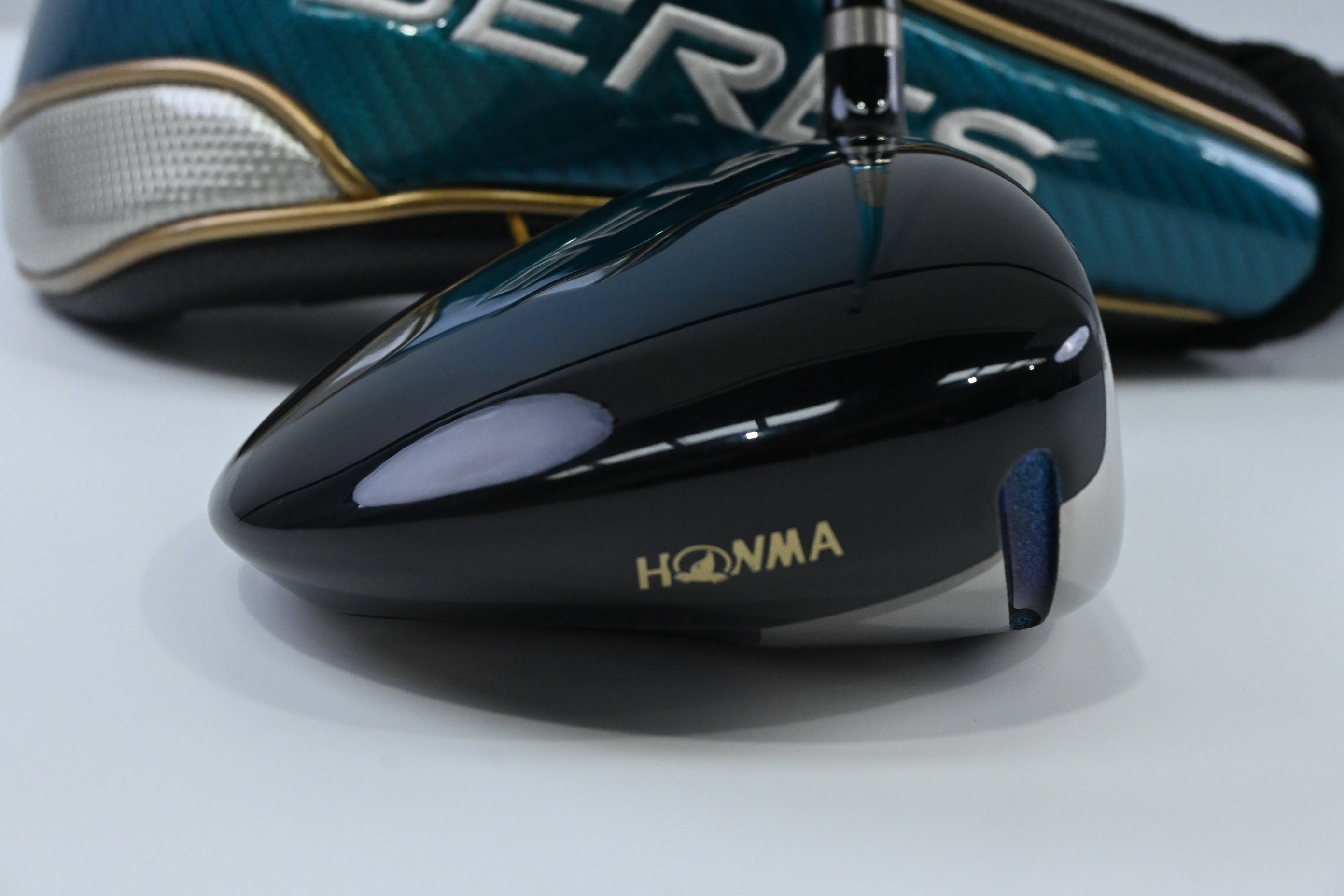 Honma Beres E-06 Driver / 11.5 Degree / Regular Flex Honma Armrq X 43 Shaft