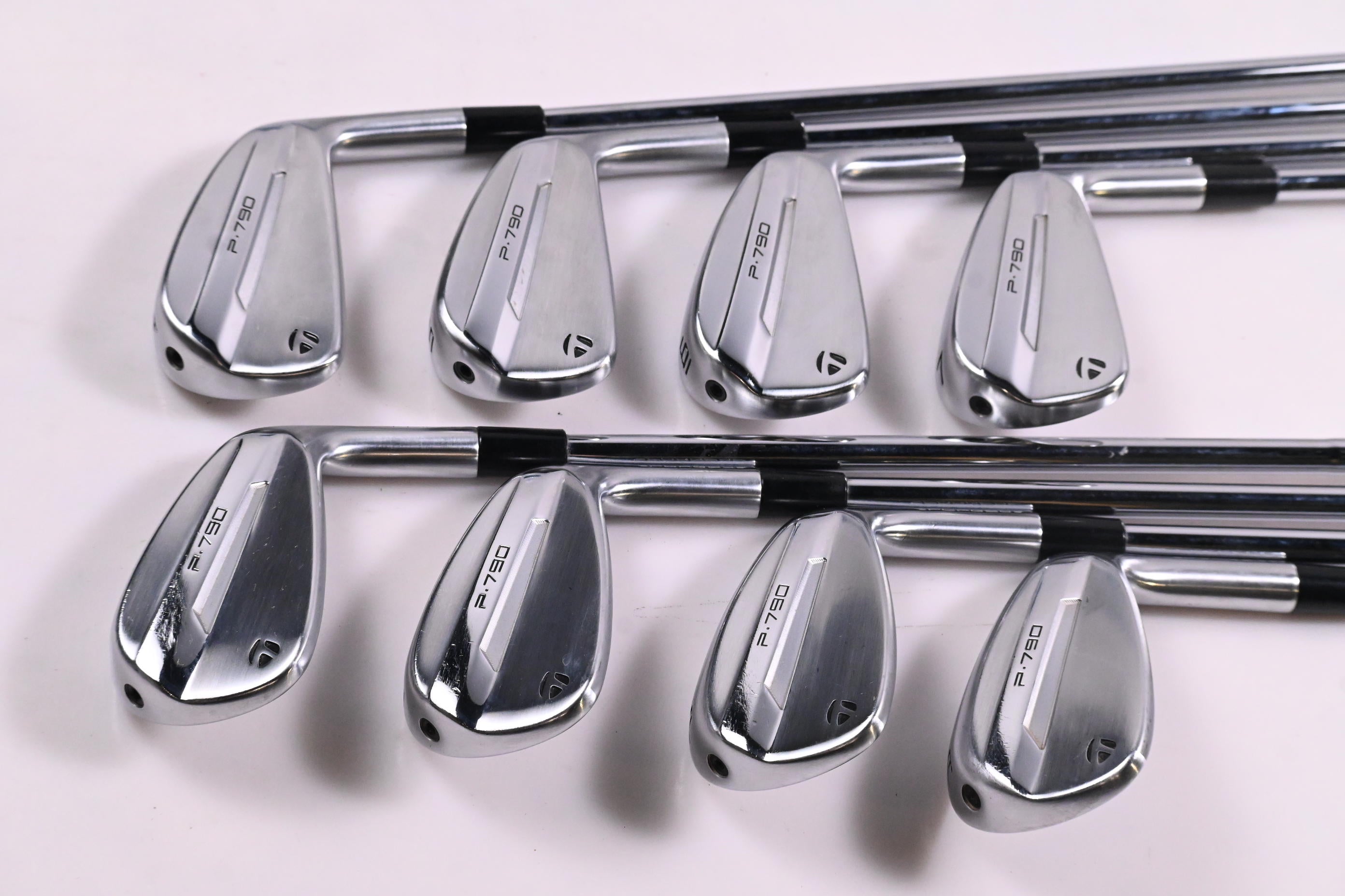 Taylormade P790 2025 Irons / 4-PW+GW / Regular Flex N.S.Pro Modus³ Tour 105