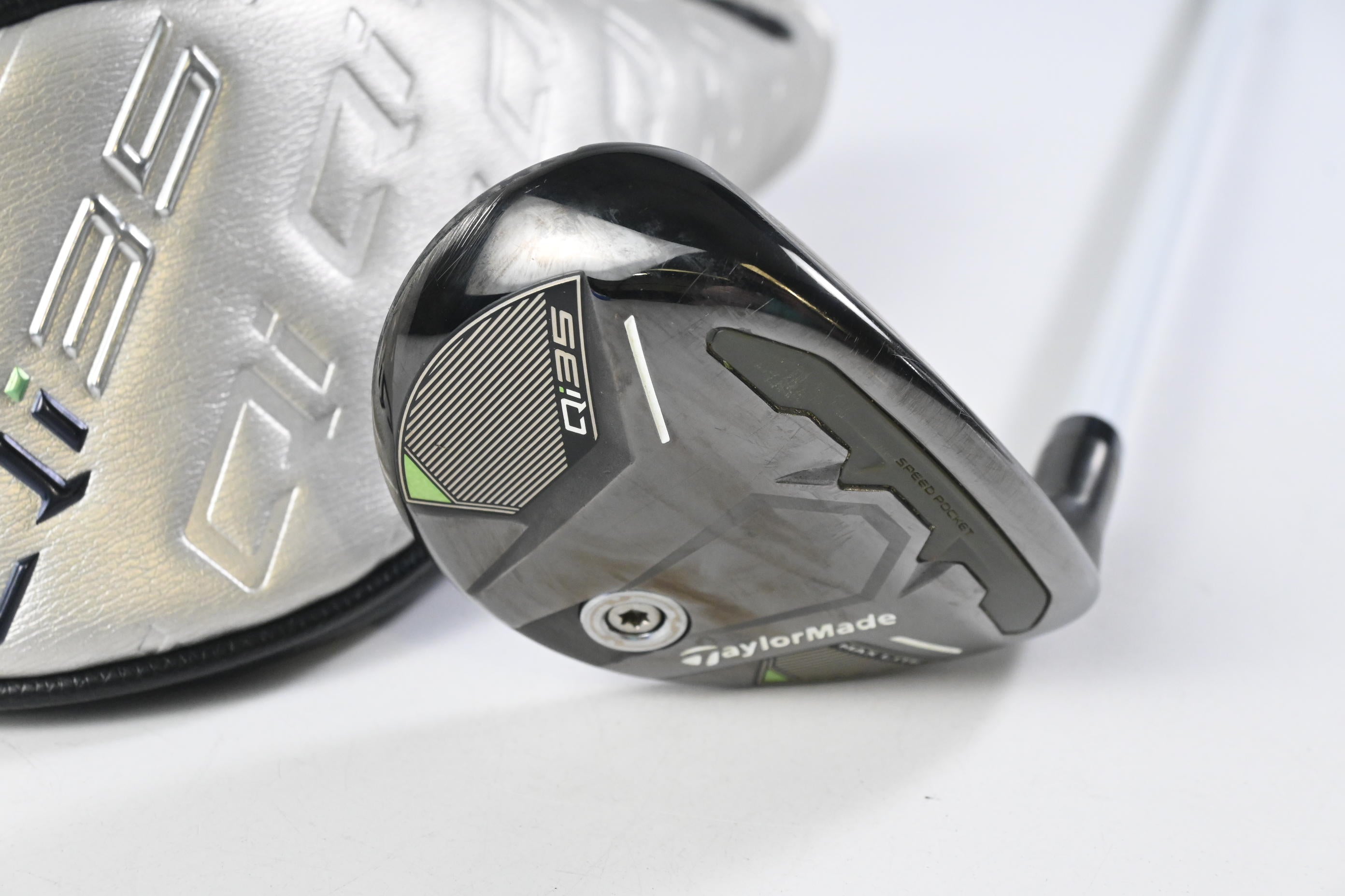 Ladies Taylormade Qi35 Max Lite #5 Hybrid / 27 Degree / Ladies Flex Fujikura