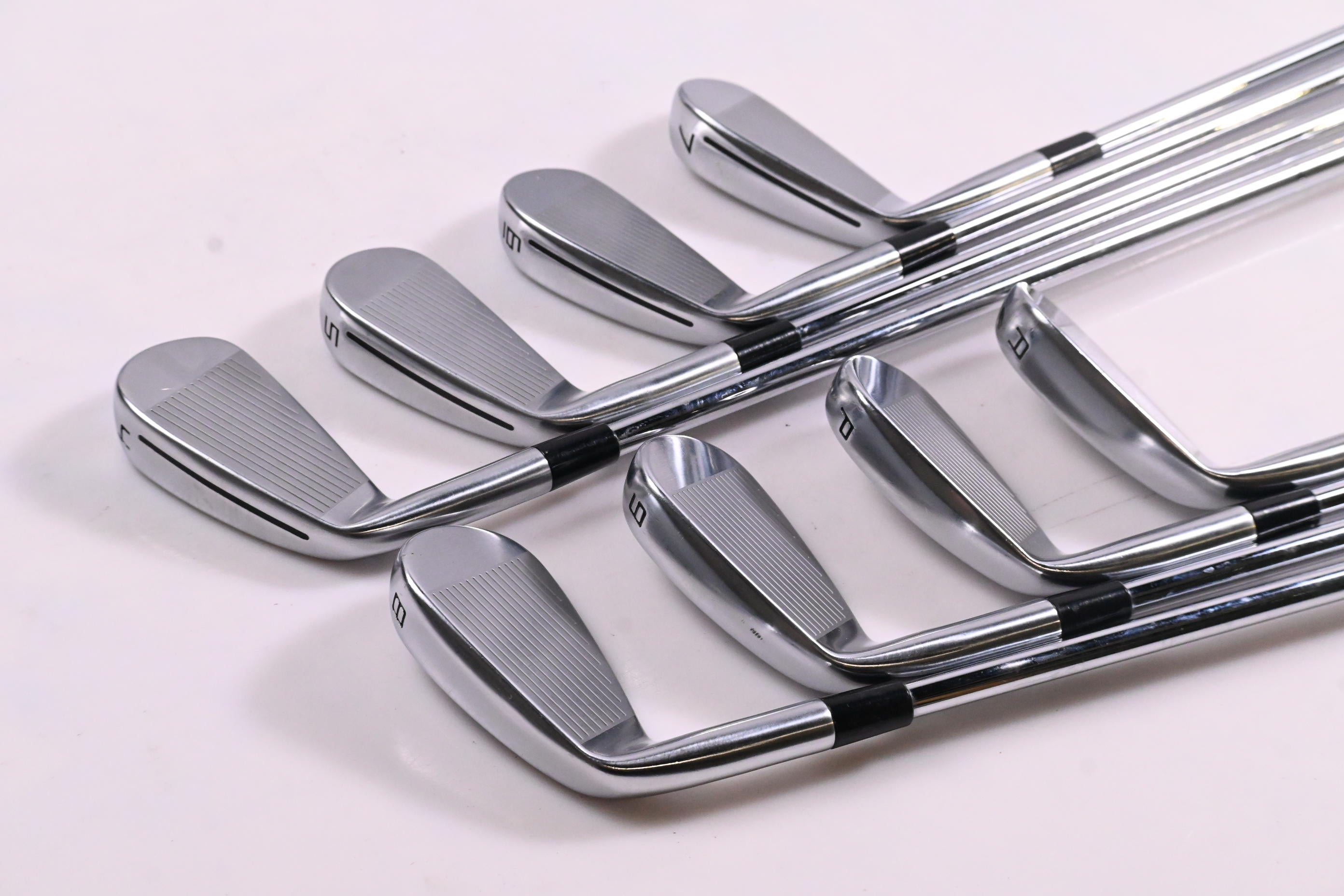 Taylormade P790 2025 Irons / 4-PW+GW / Regular Flex N.S.Pro Modus³ Tour 105