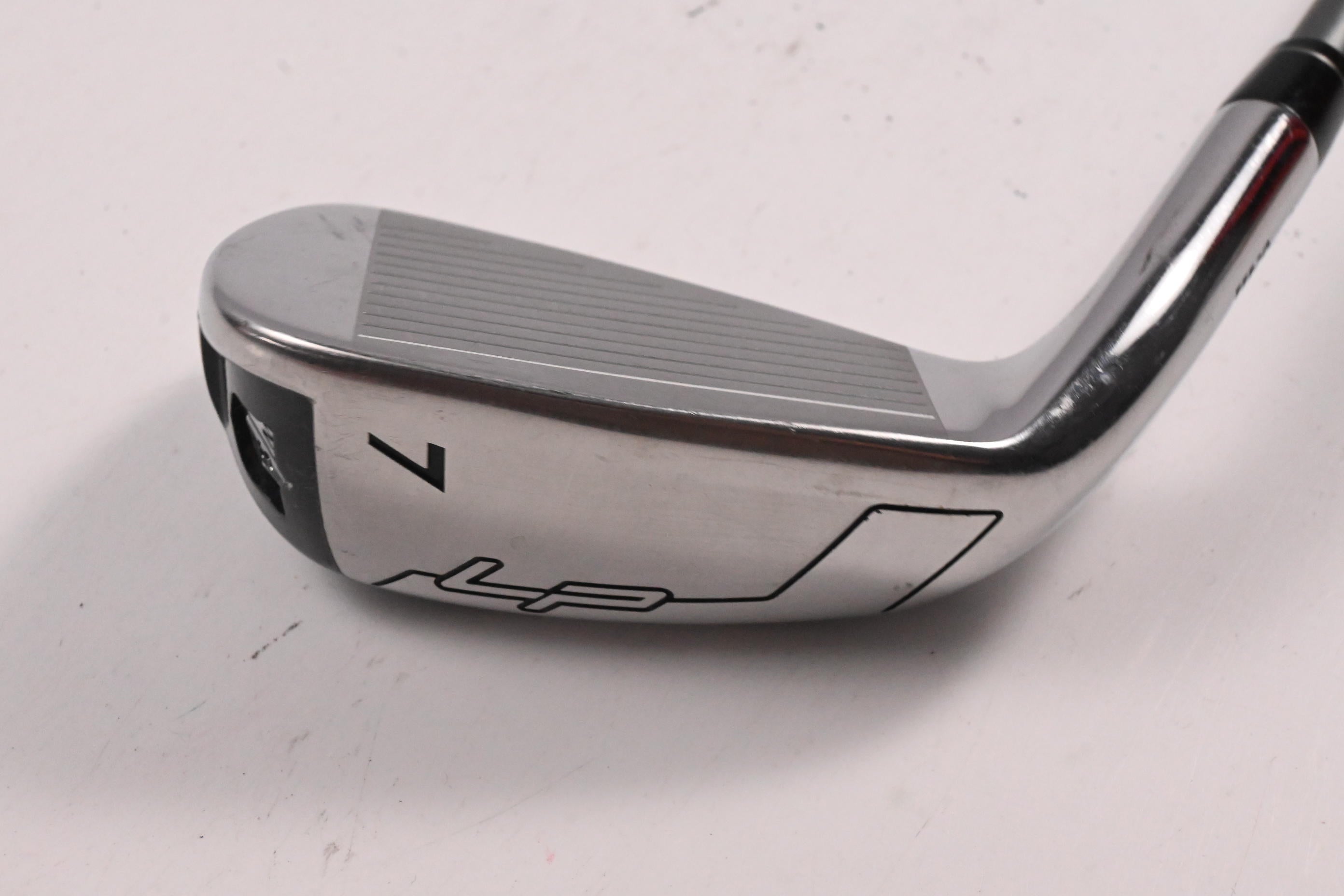 Wilson Launch Pad #7 Iron / Regular Flex UST Recoil 460 Shaft