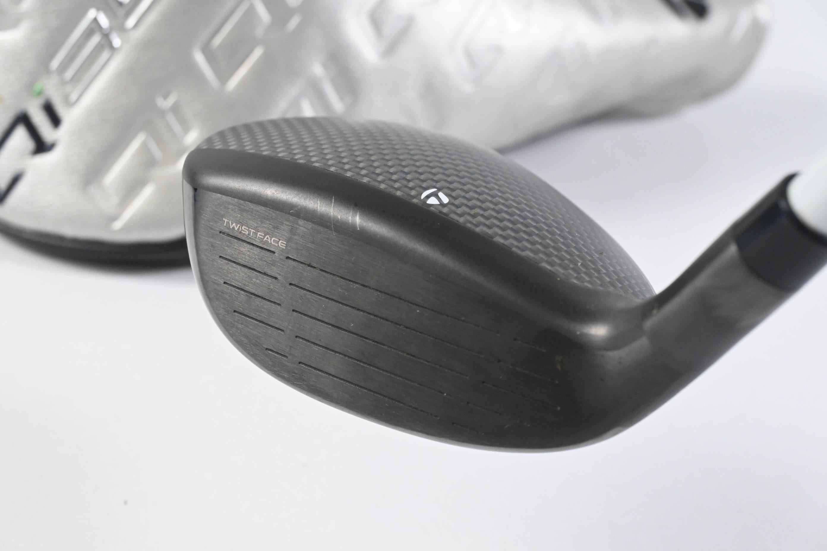 Ladies Taylormade Qi35 Max Lite #5 Hybrid / 27 Degree / Ladies Flex Fujikura