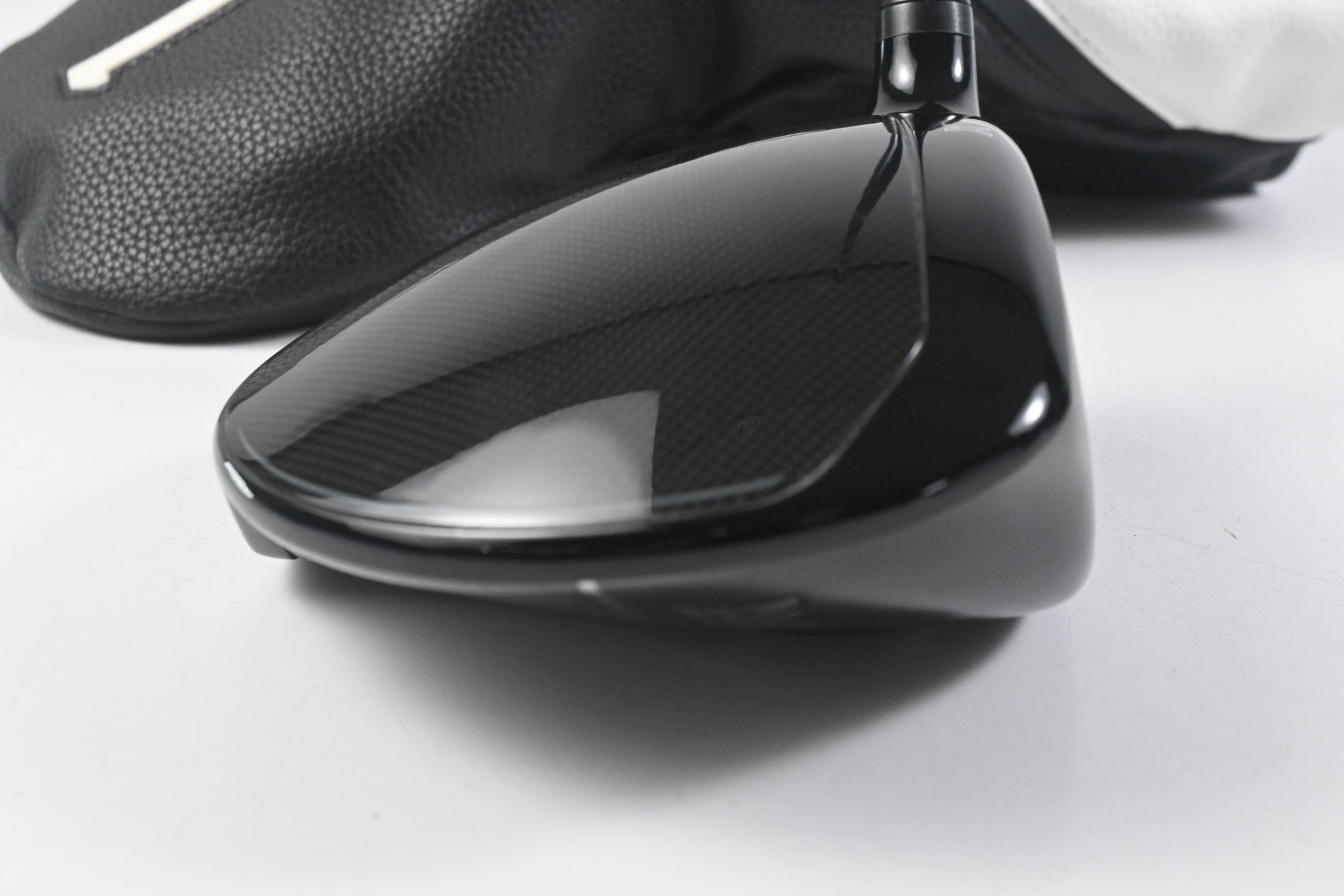PXG Lightning Tour Mid Driver / 10.5 Degree / X-Flex Denali Blue 60 Shaft