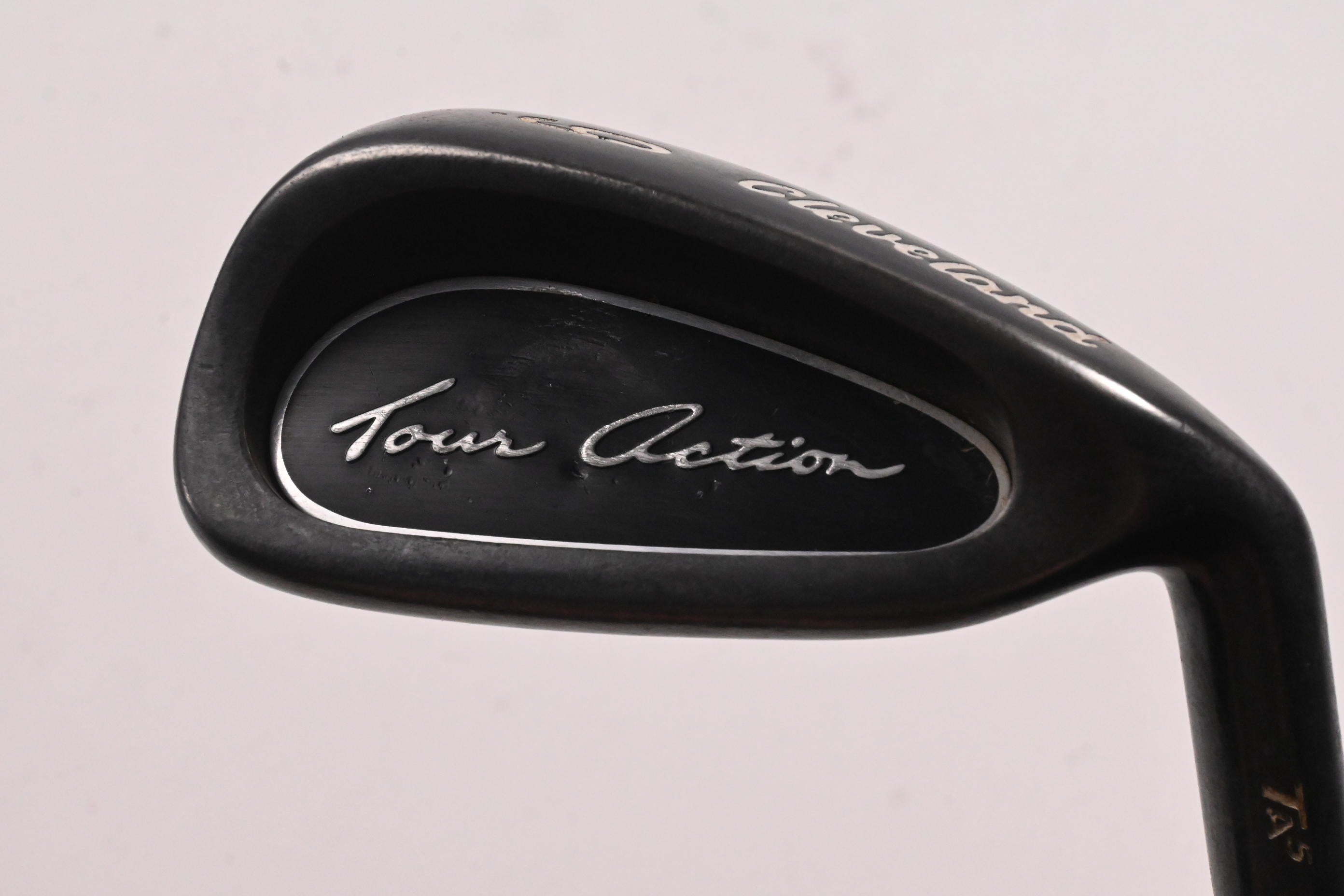 Cleveland TA5 #9 Iron / Regular Flex Dynamic Gold Shaft