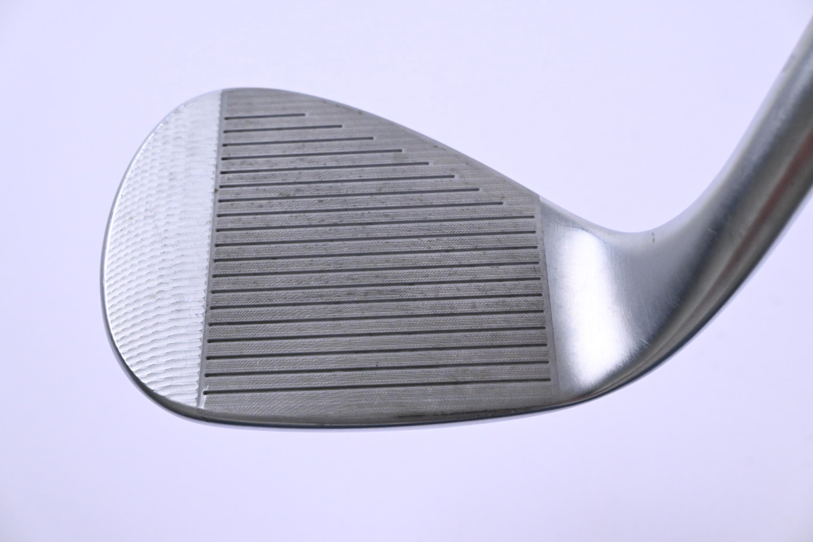 Ladies Cleveland CBX 4 Zipcore Sand Wedge / 54 Degree / Ladies Flex Recoil Dart