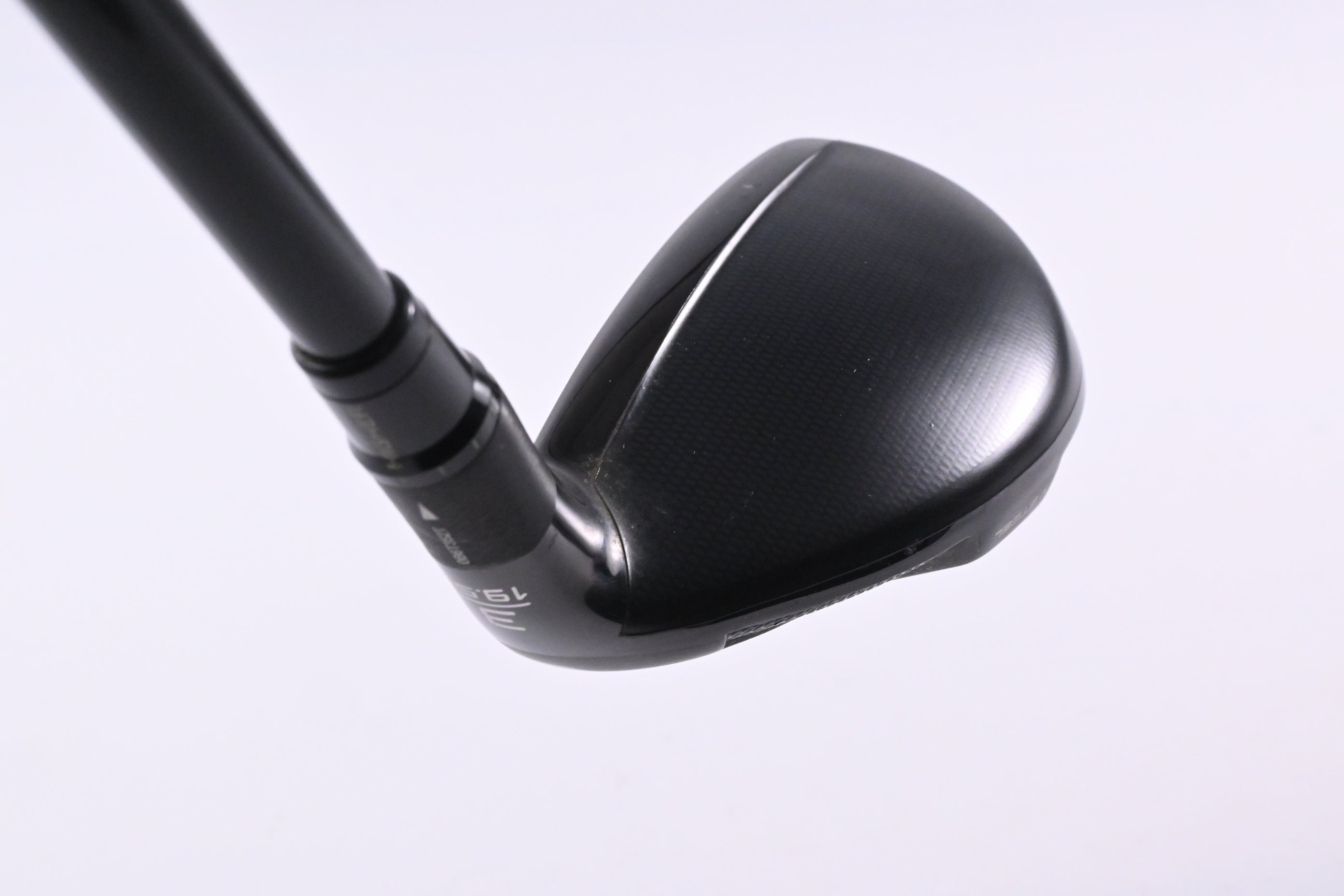 Taylormade SIM2 #3 Hybrid / 19.5 Degree / Stiff Flex Tensei AV Raw Blue 80 Shaft