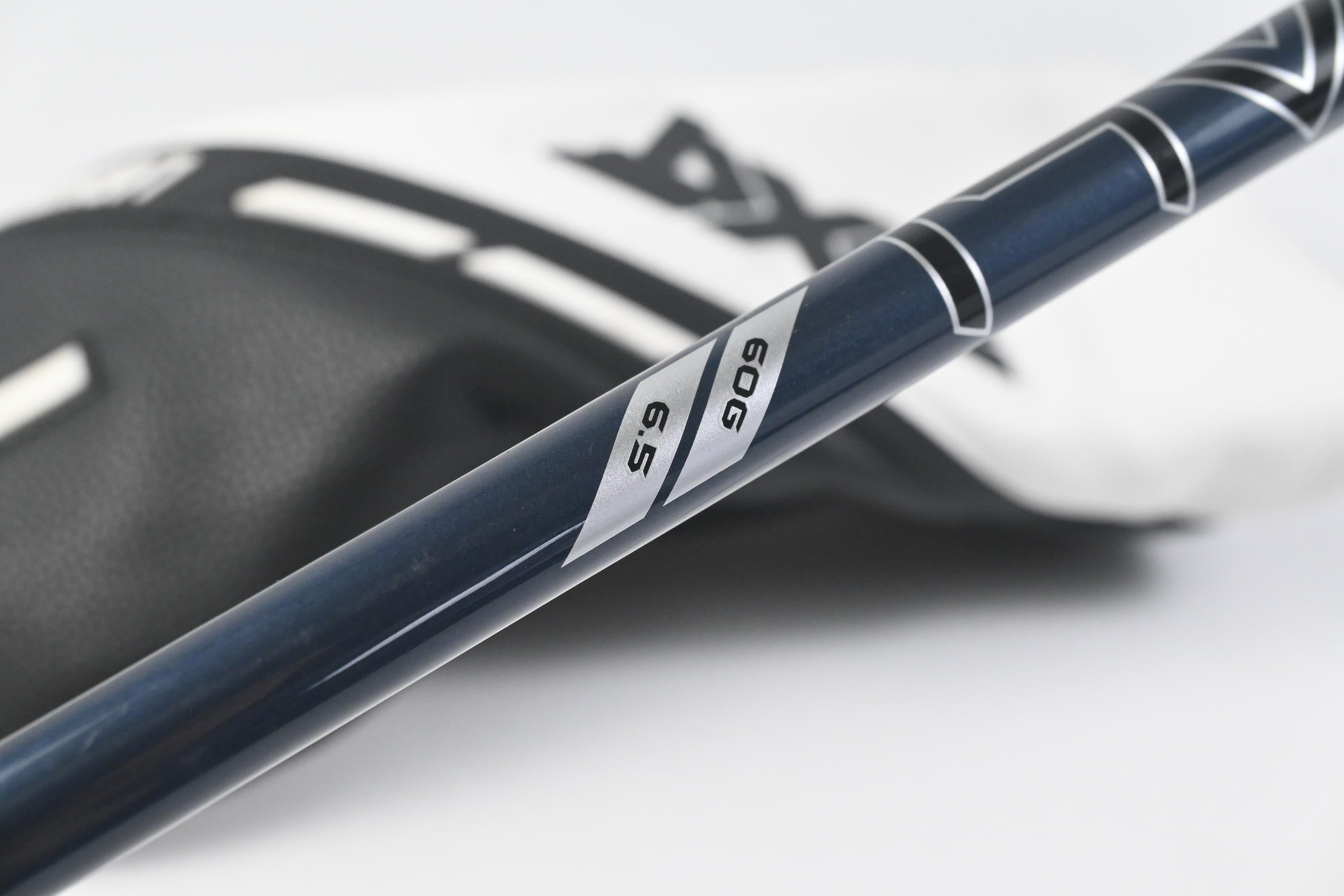 PXG Lightning Tour Mid Driver / 10.5 Degree / X-Flex Denali Blue 60 Shaft