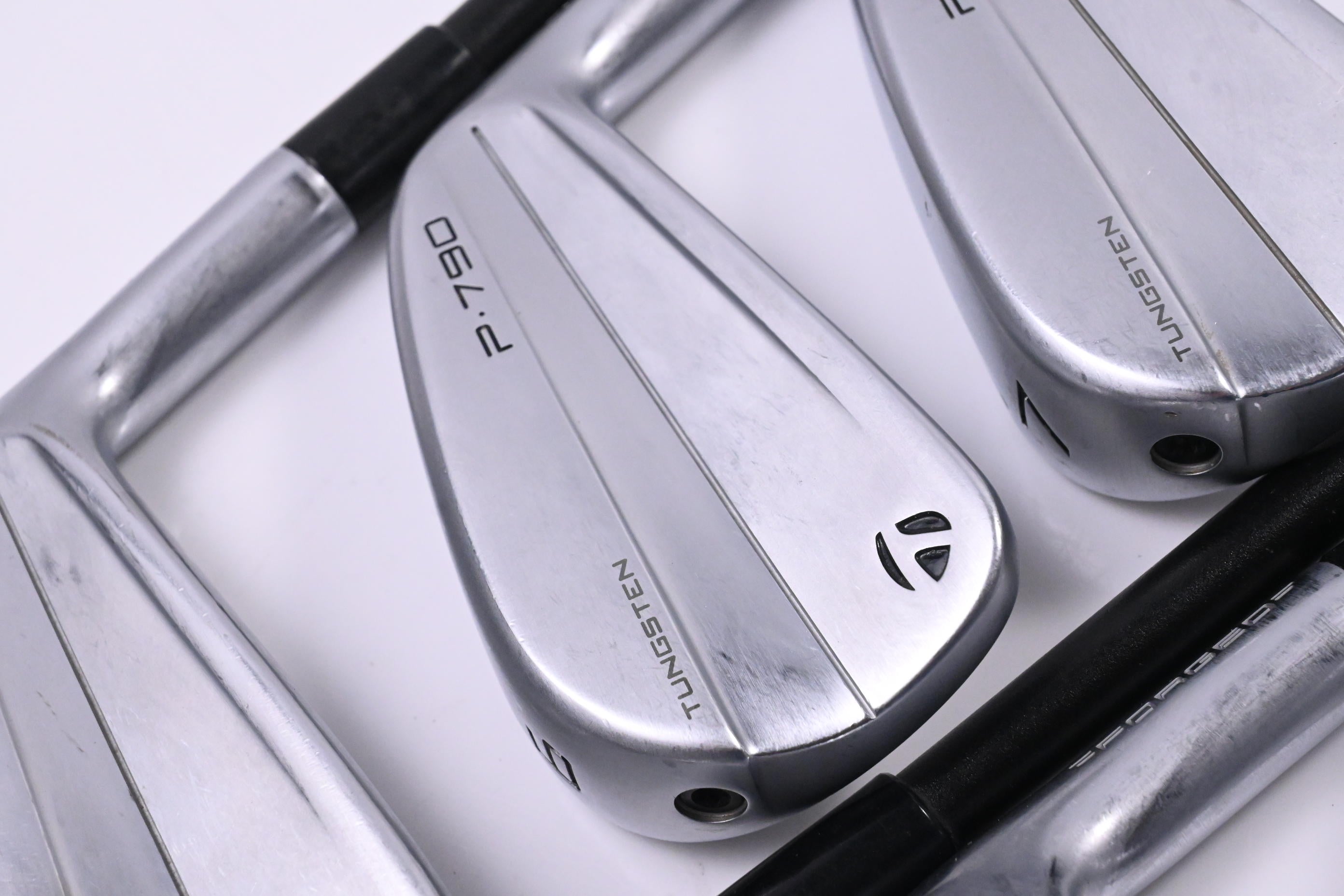 Taylormade P790 2023 Irons / 5-PW / Senior Flex LA Golf A Series 2 Shafts
