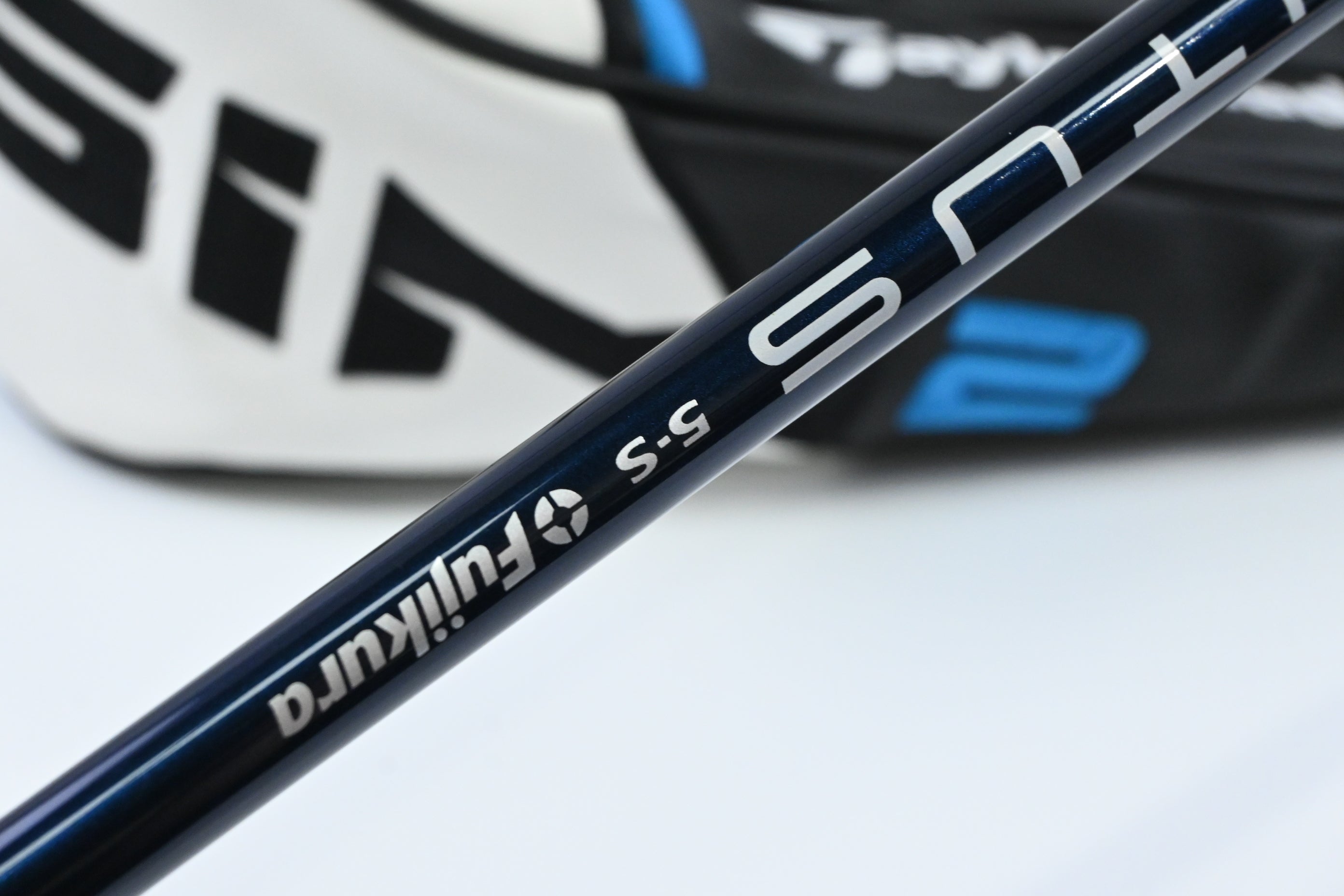 Taylormade SIM2 Max Driver / 10.5 Degree / Stiff Flex Fujikura Ventus Blue 5