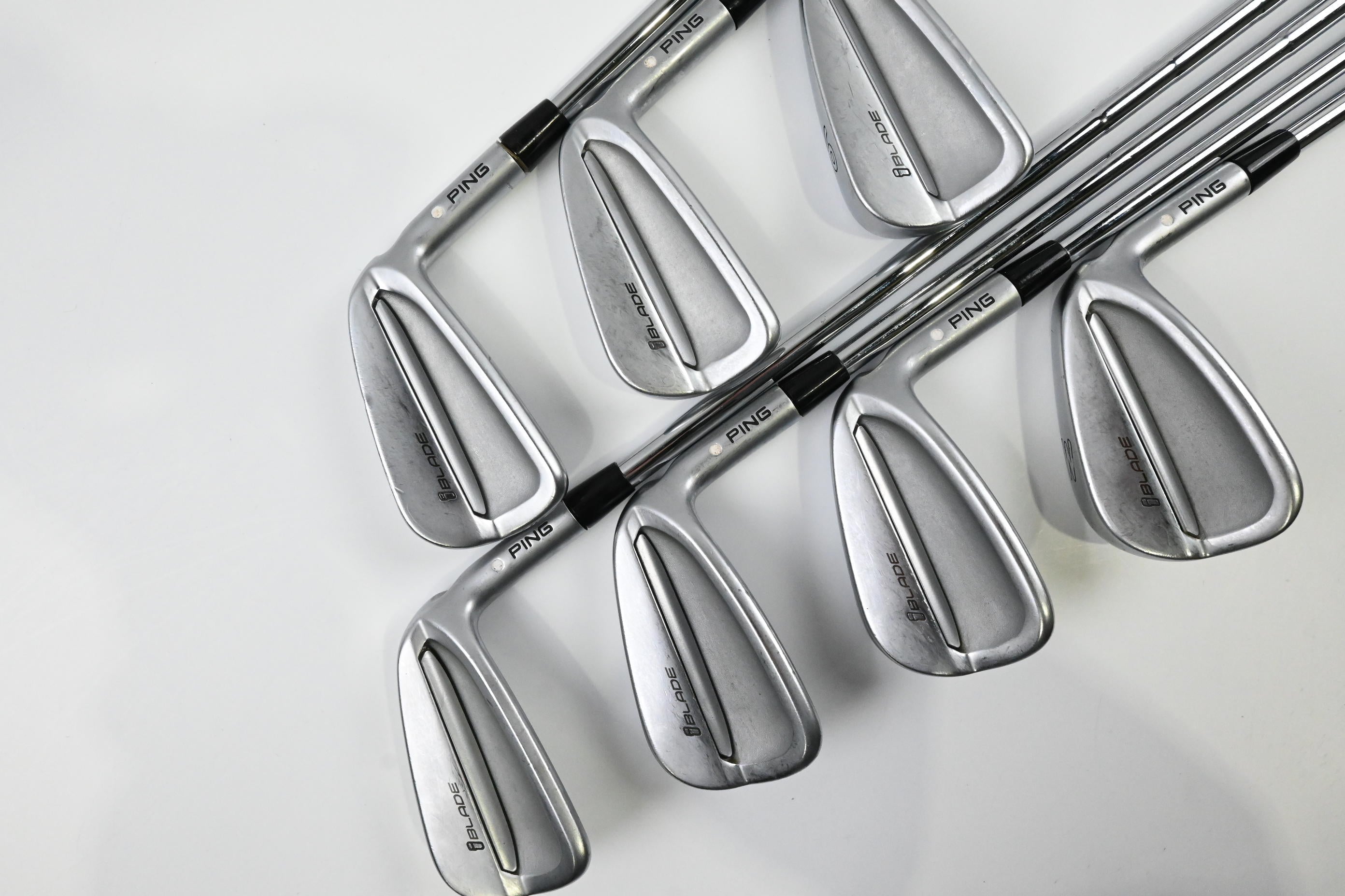 Ping iBlade Irons / 4-PW / White Dot / Regular Flex Ping CFS Distance Shafts