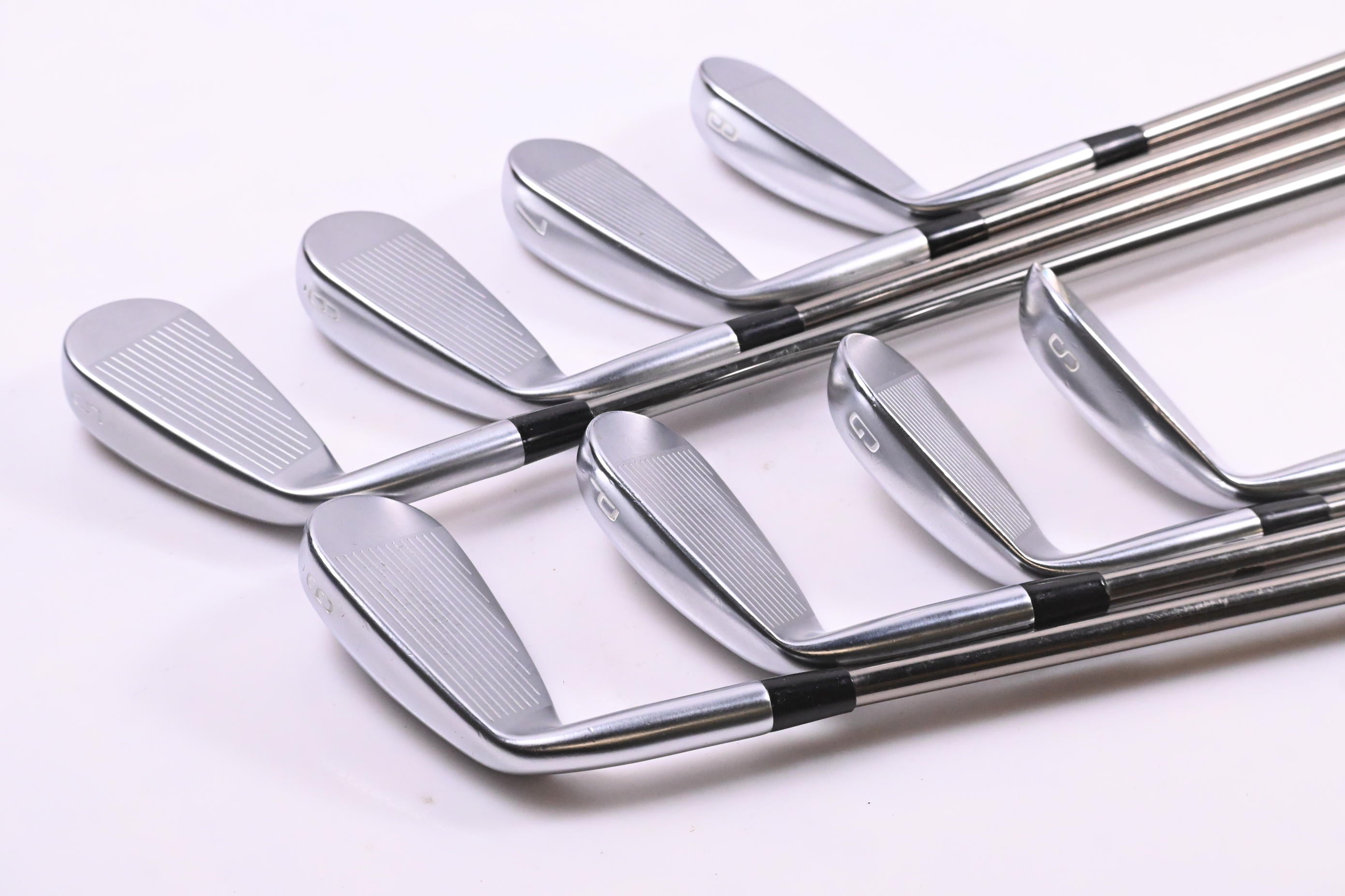 Mizuno JPX 923 Hot Metal Irons / 5-PW+GW+SW / Regular Flex UST Recoil 95