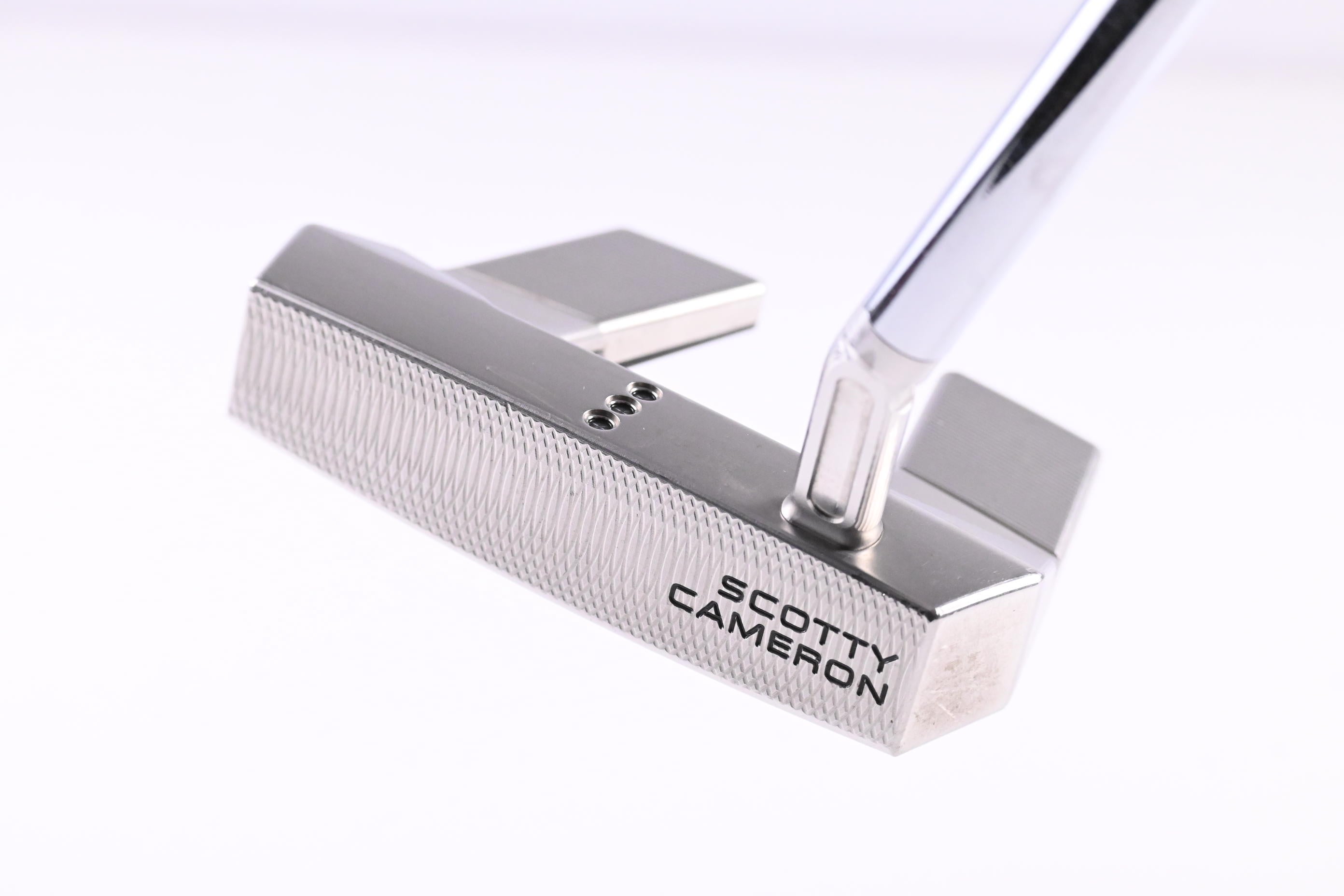 Scotty Cameron 2024 Phantom 5.5 Putter / 32 Inch