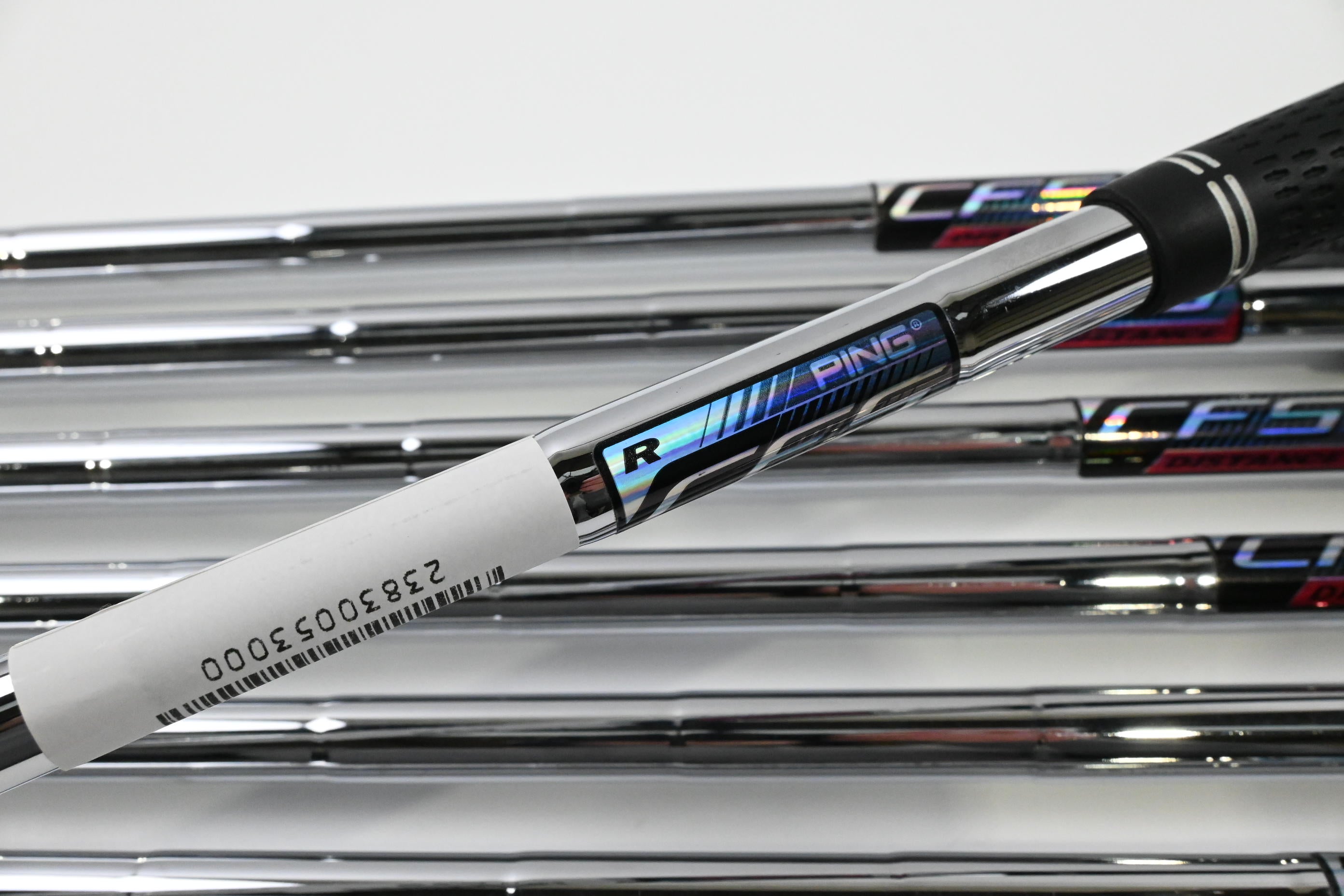 Ping iBlade Irons / 4-PW / White Dot / Regular Flex Ping CFS Distance Shafts