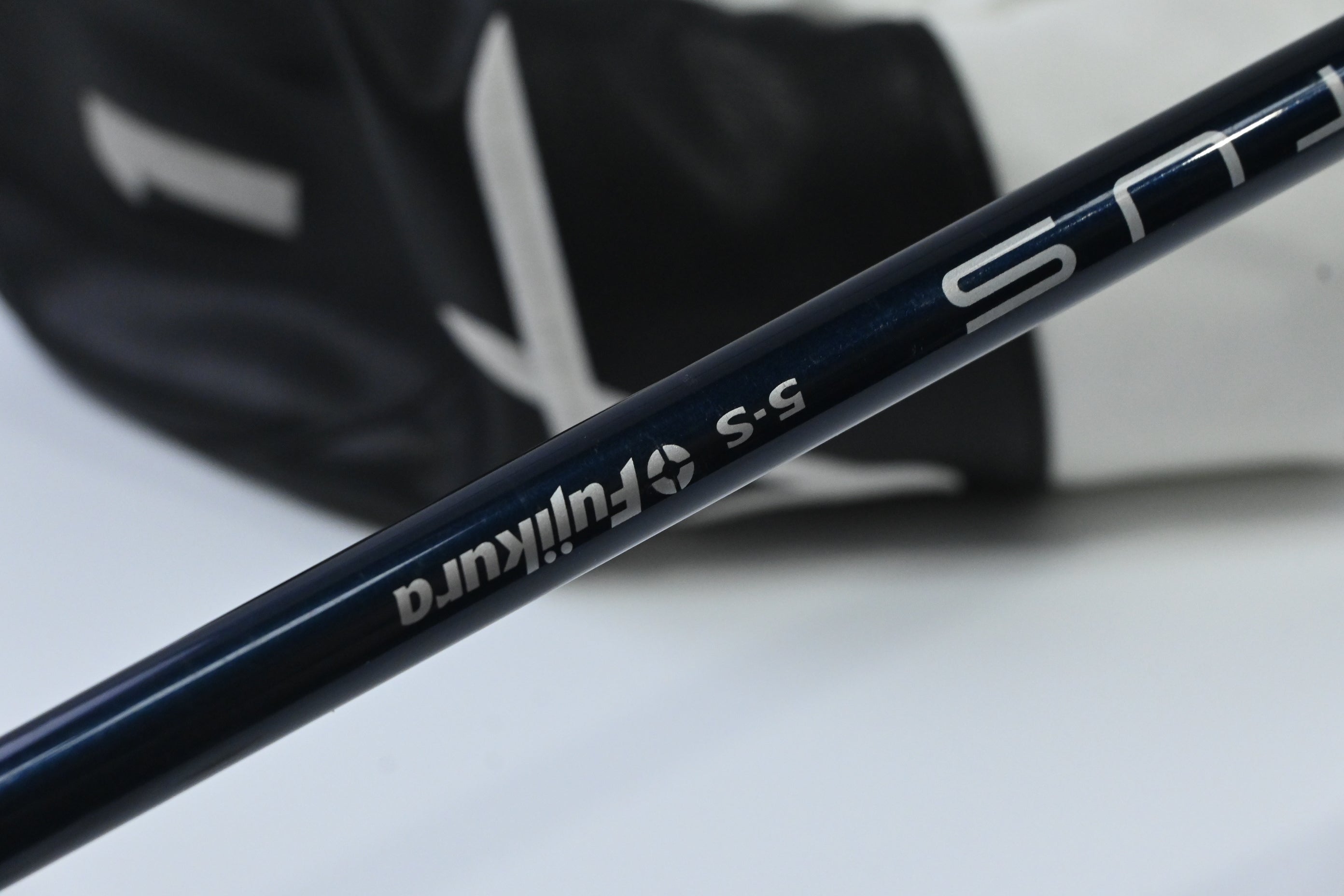 Takomo IGNIS D1 Driver / 10.5 Degree / Stiff Flex Fujikura Ventus Blue 5 Shaft