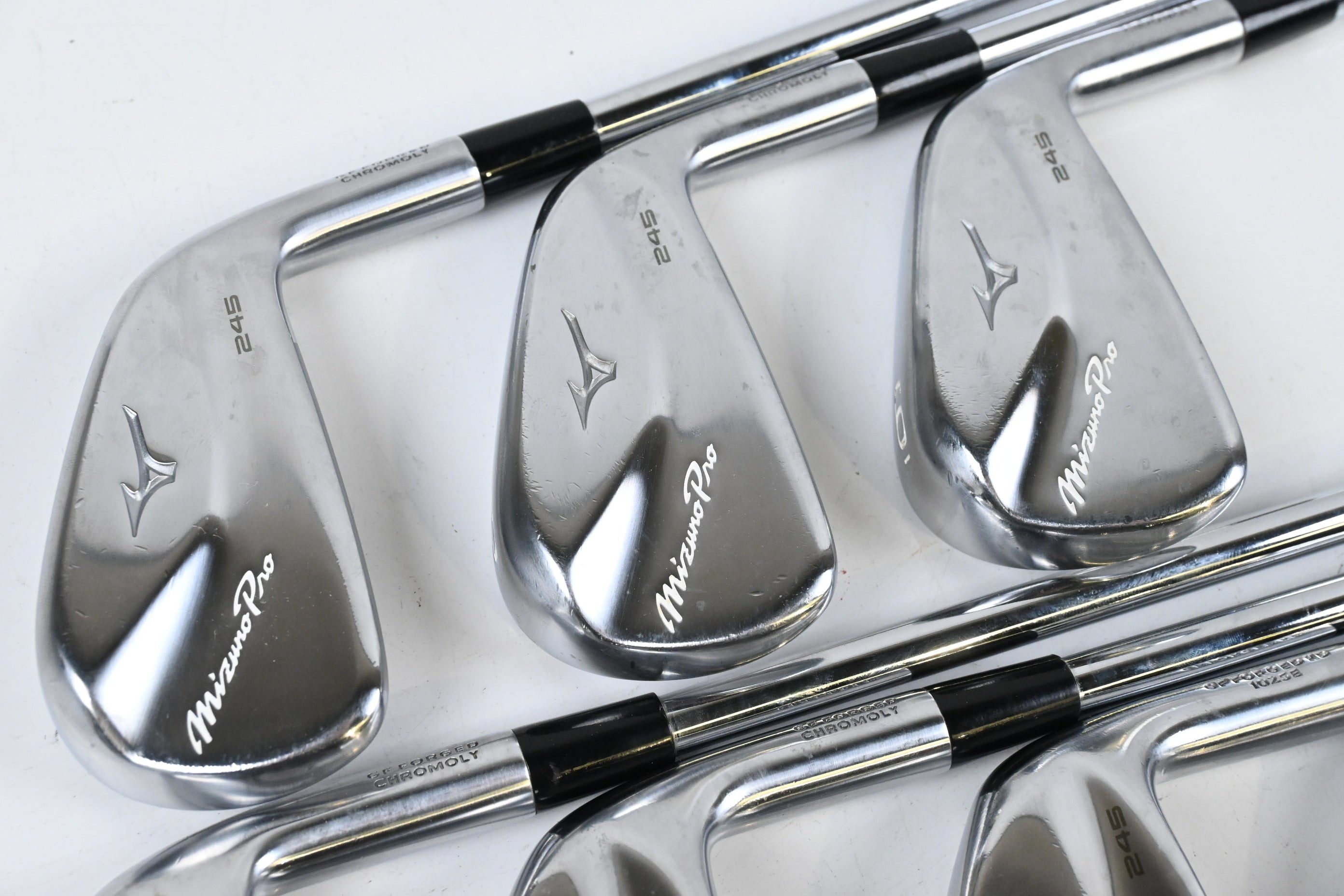 Mizuno Pro 245 Irons / 4-PW / Regular Flex Dynamic Gold R300 Shafts