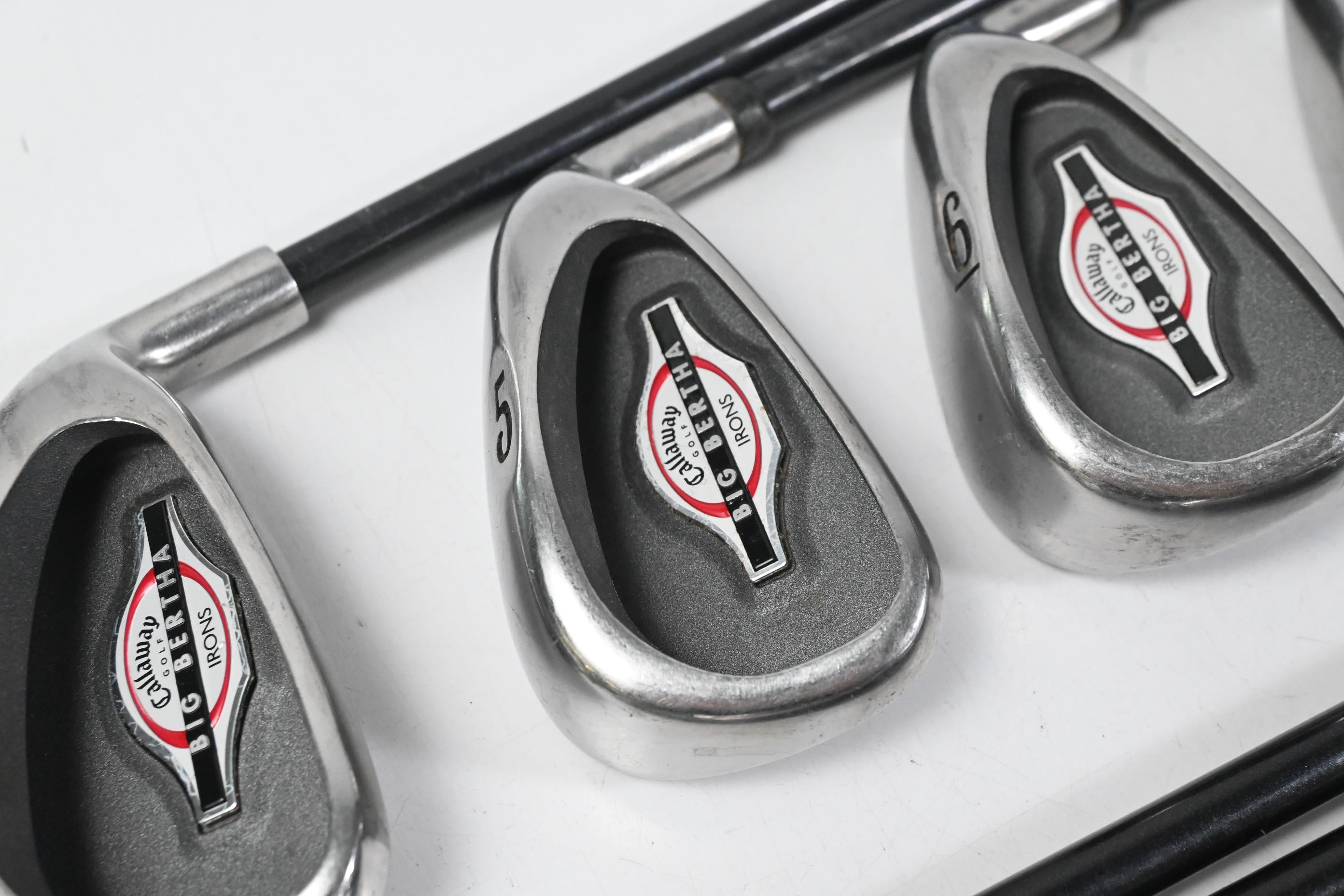 Callaway Big Bertha 2002 Irons / 4-PW+GW+SW / Regular Flex RCH 75i Shafts