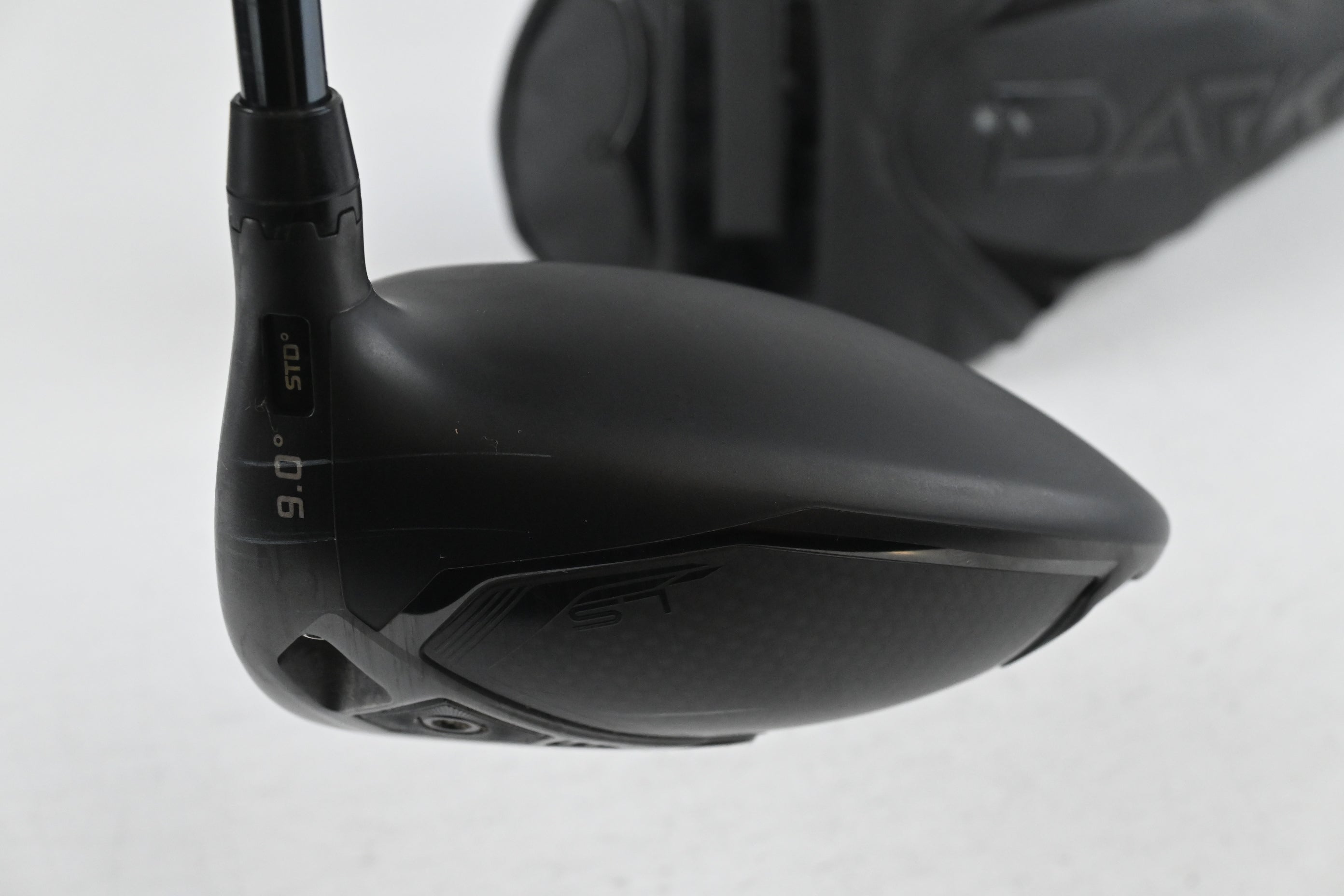 Cobra Darkspeed LS Driver / 9 Degree / Stiff Flex UST Mamiya Lin.Q M40X 6 Shaft