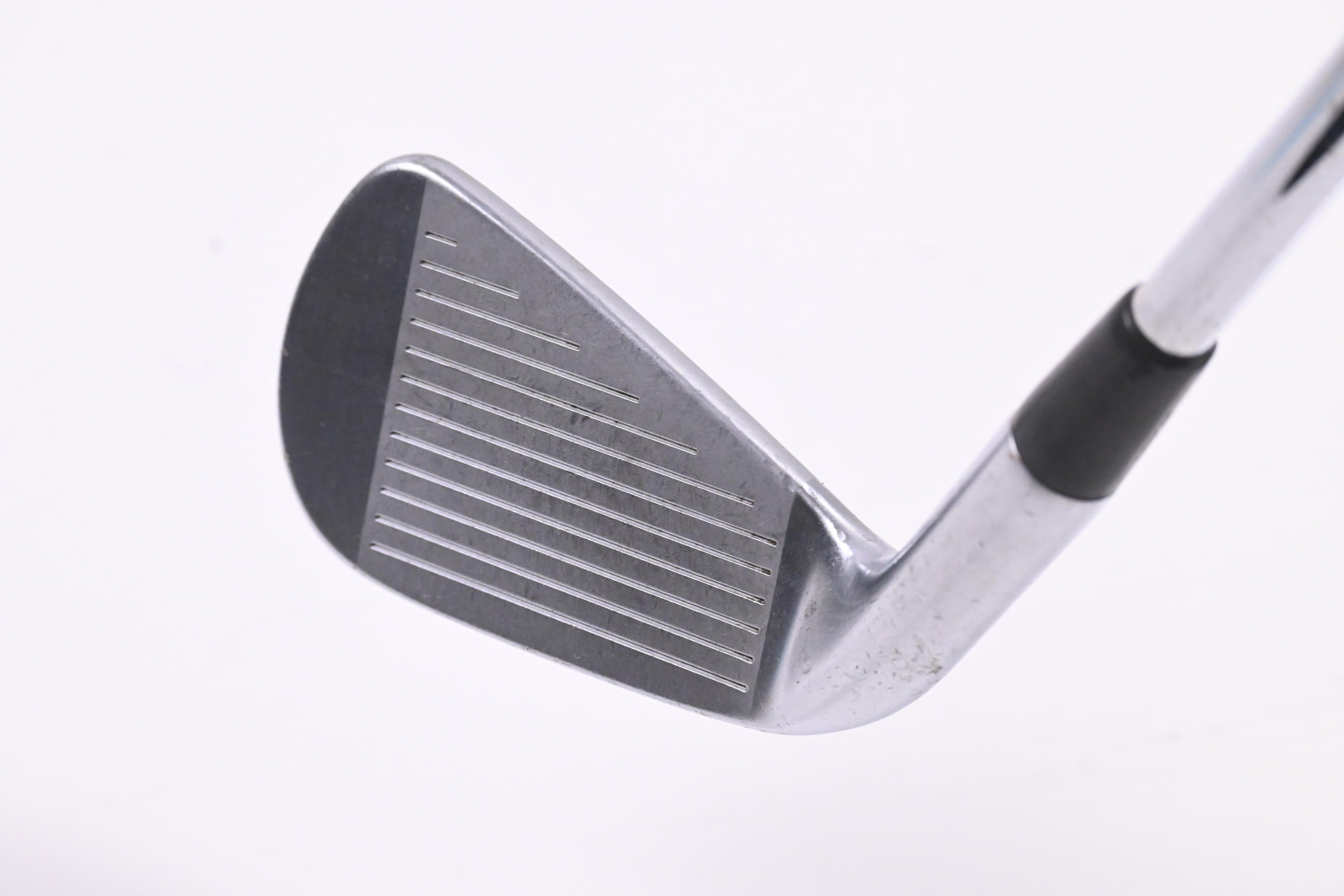 Titleist 712U #3 Iron / 21 Degree / Stiff Flex Dynamic Gold S300 Shaft
