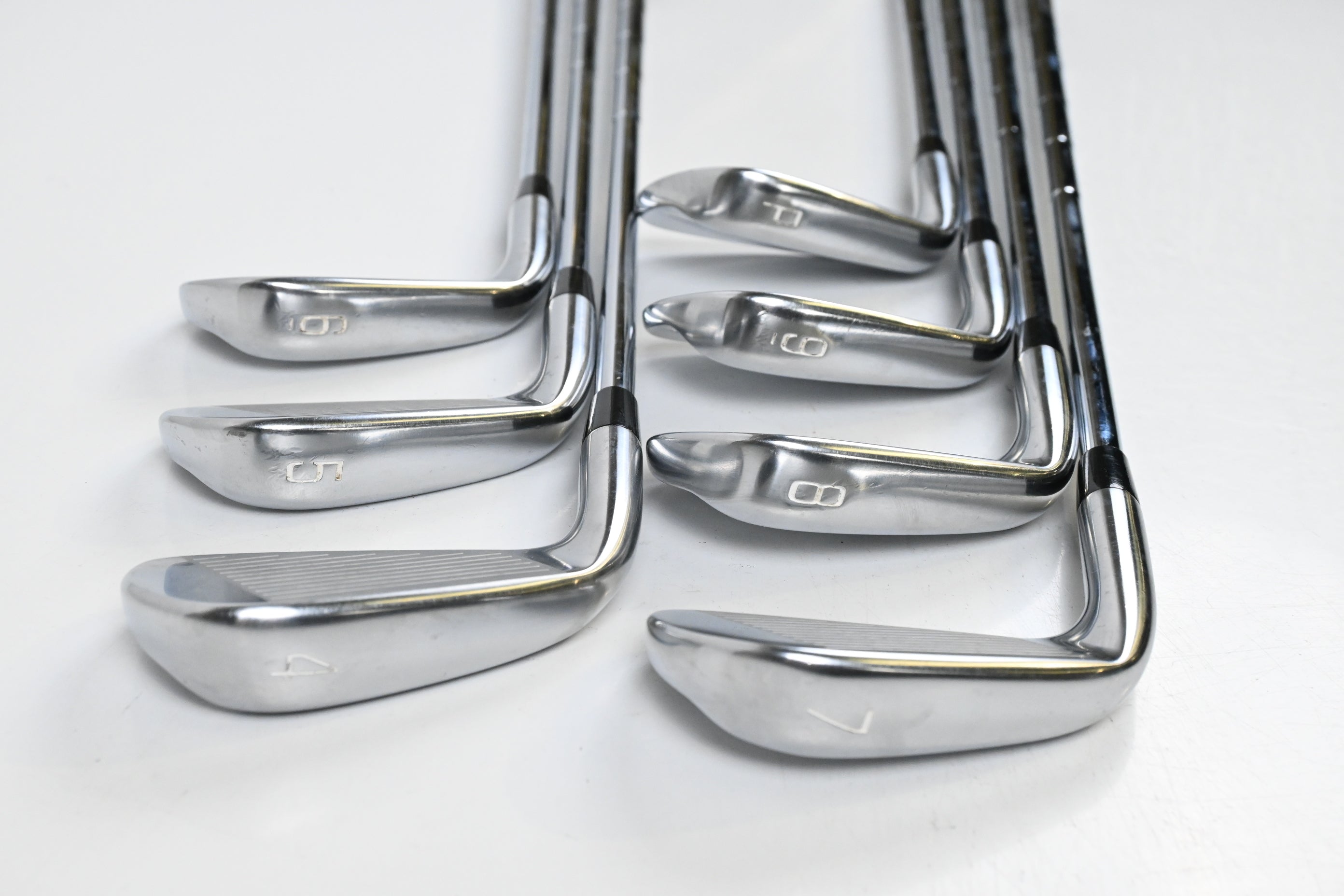 Mizuno Pro 245 Irons / 4-PW / Regular Flex Dynamic Gold R300 Shafts