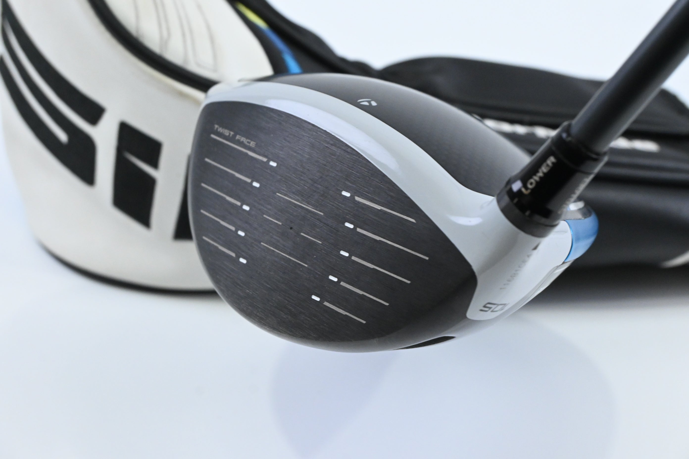 Taylormade SIM2 Max Driver / 10.5 Degree / X-Flex HZRDUS Smoke Yellow 60 Shaft