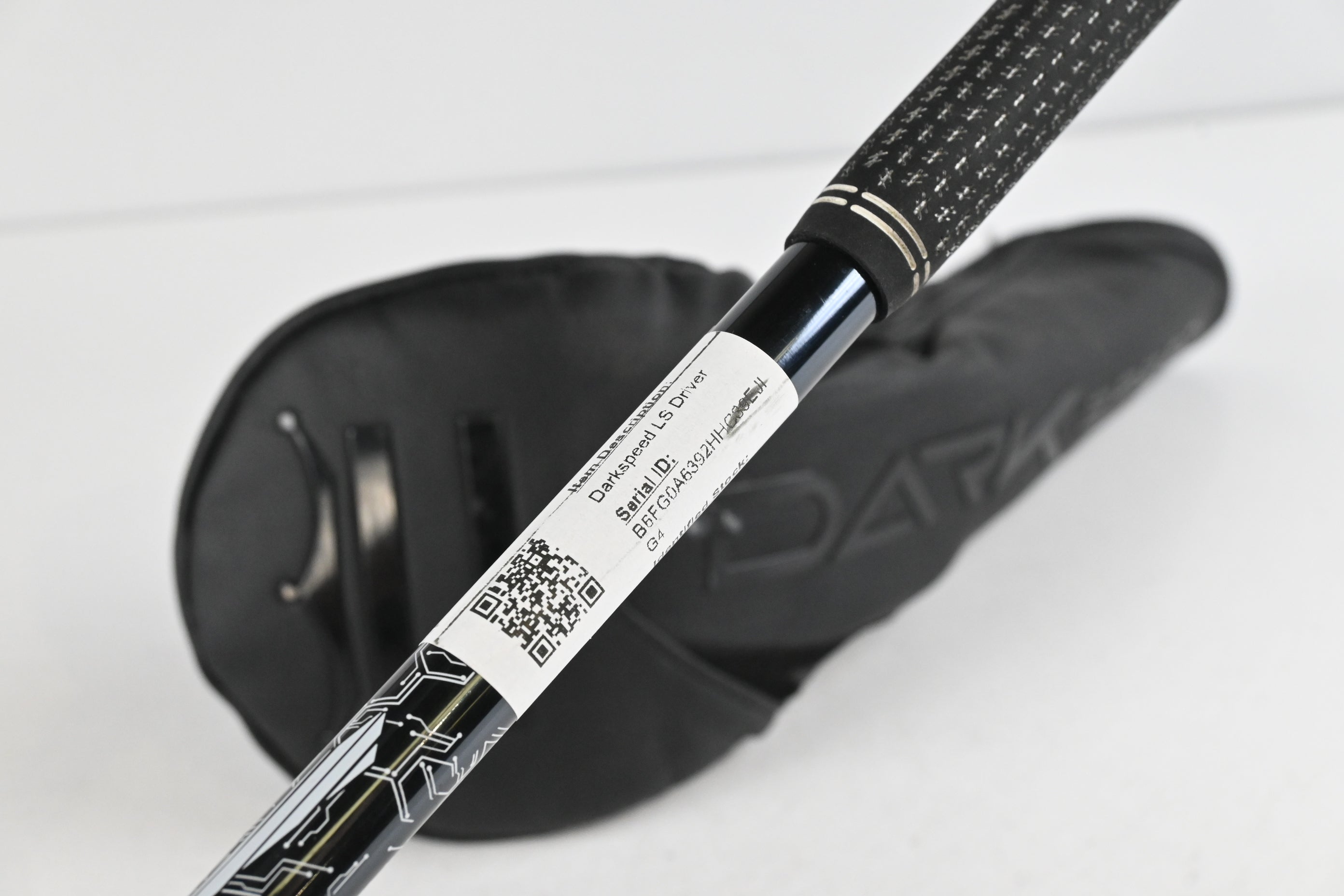 Cobra Darkspeed LS Driver / 9 Degree / Stiff Flex UST Mamiya Lin.Q M40X 6 Shaft