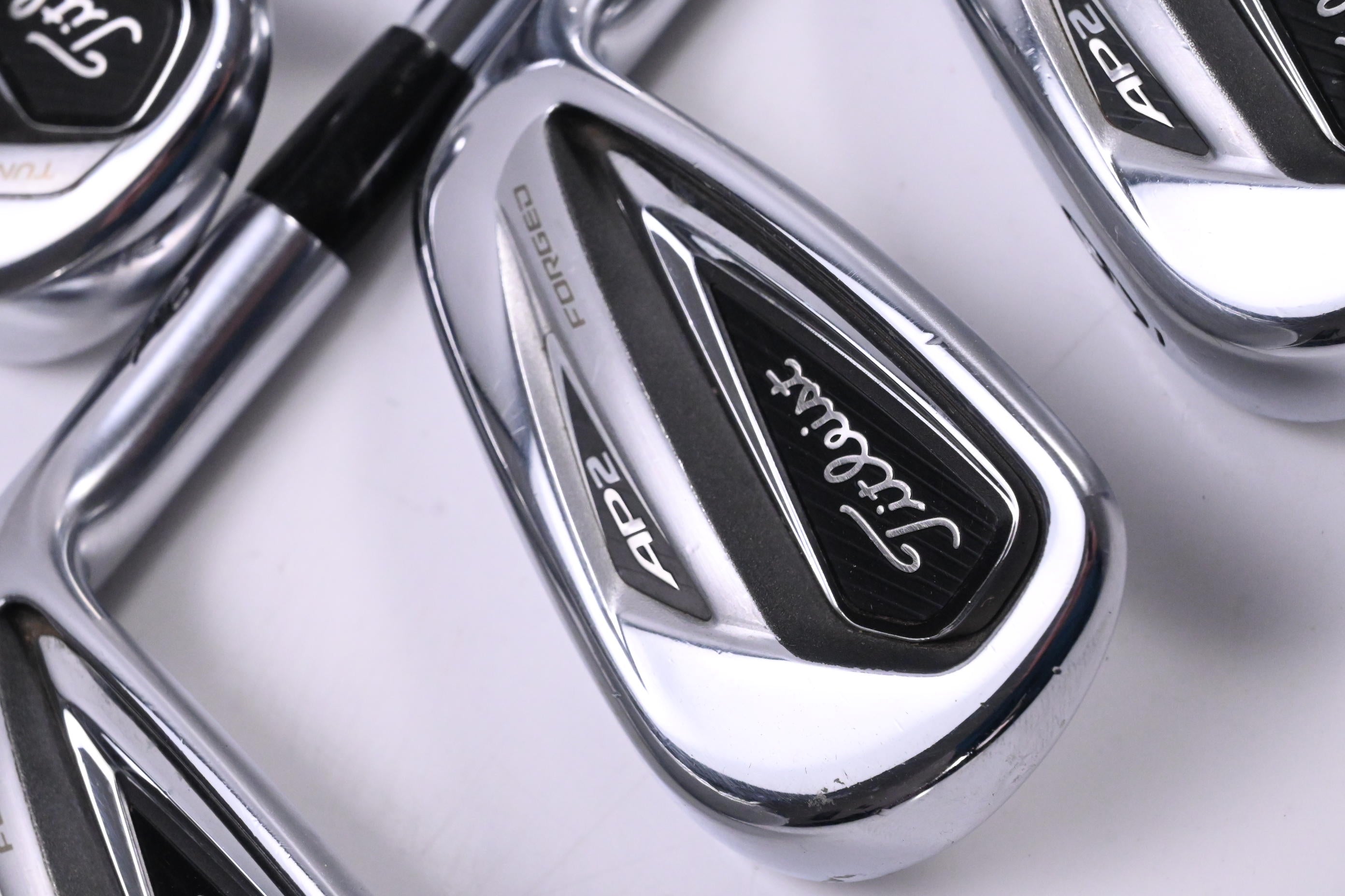 Titleist 716 AP2 Irons / 5-9i / Stiff Flex Titleist Steel Shafts