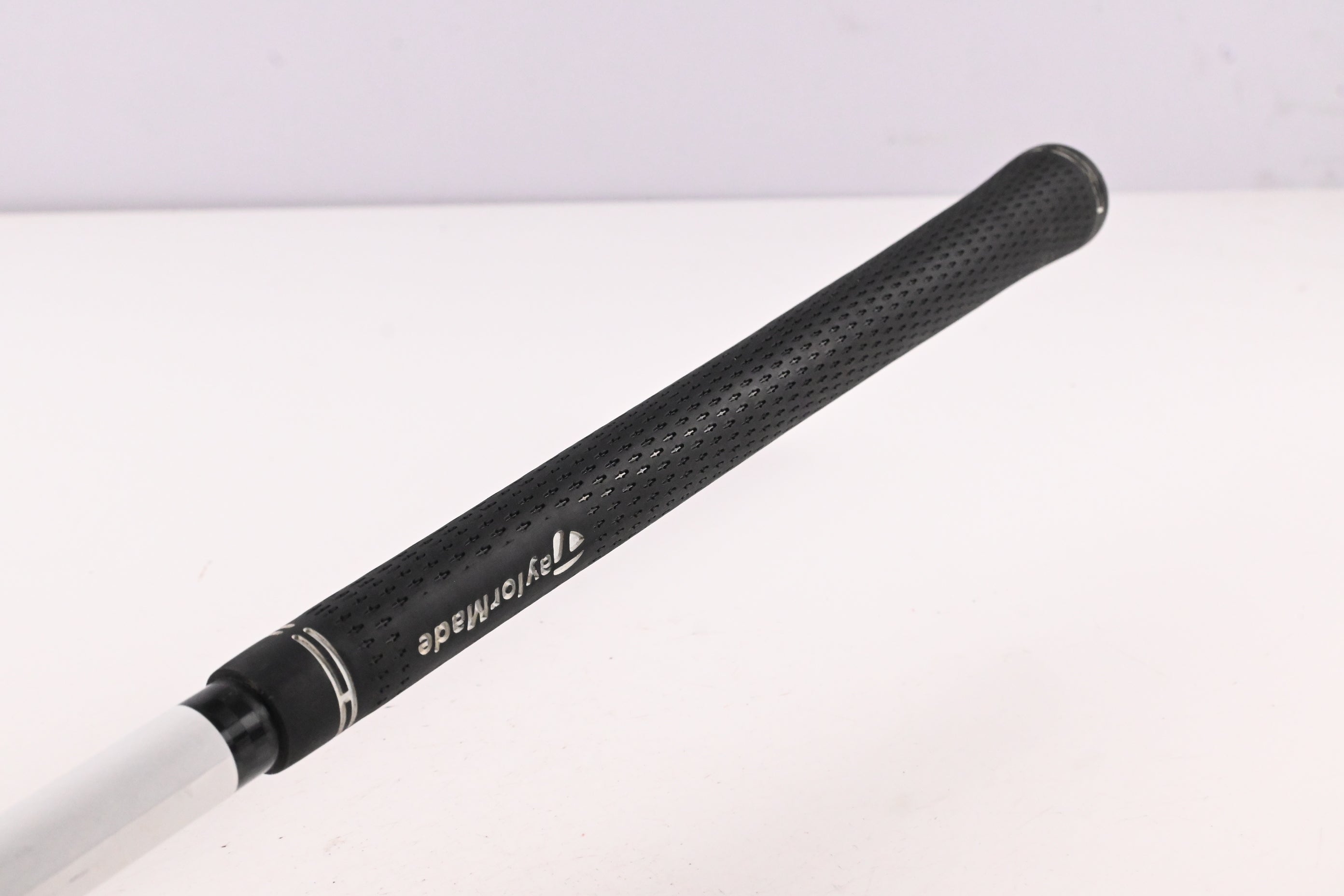 Taylormade Tour Burner Driver / 9.5 Degree / Regular Flex Reax 60 Shaft