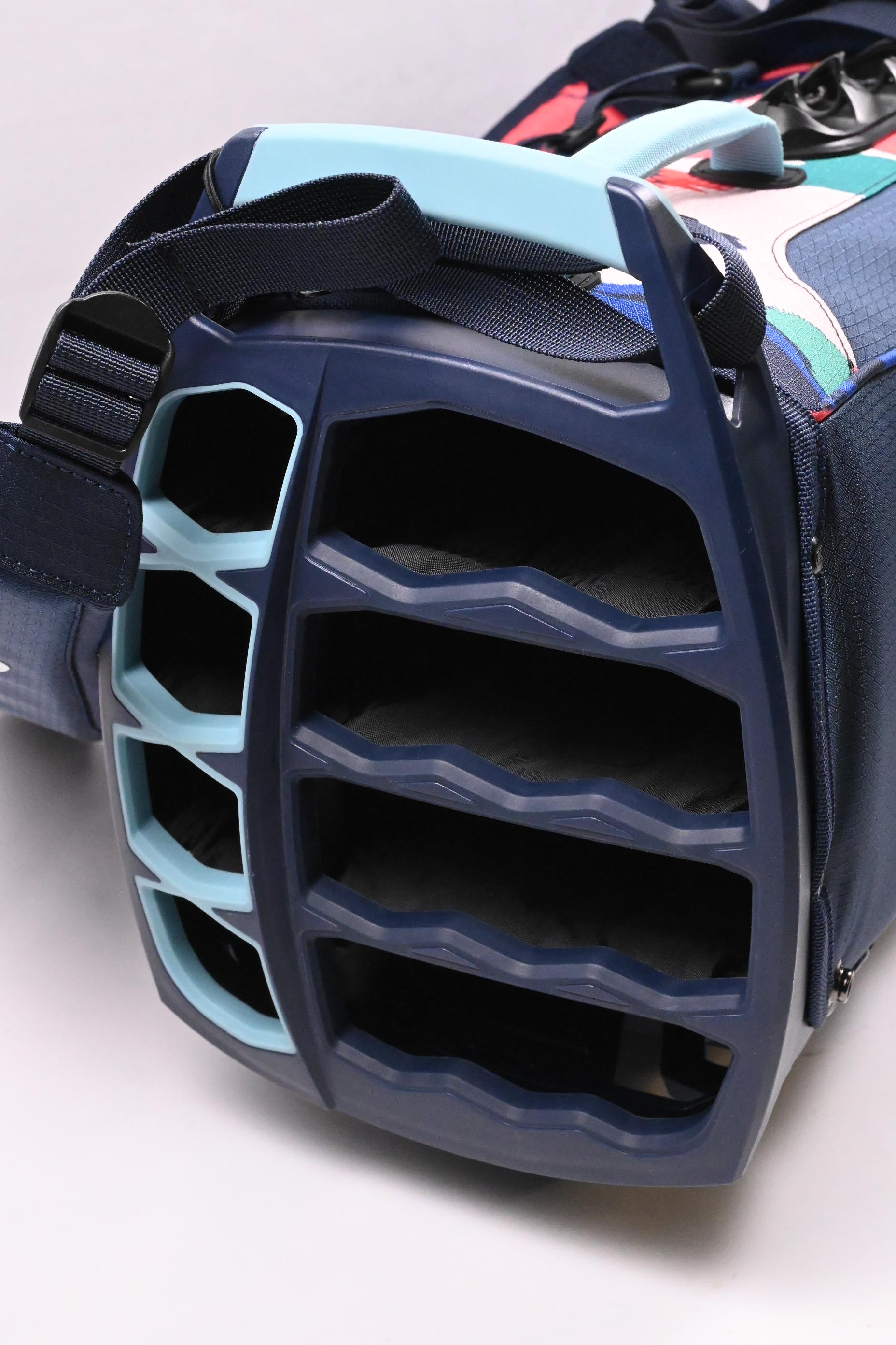 Ogio A.E Hybrid Stand Bag / 8-Way Divider / Watercolour