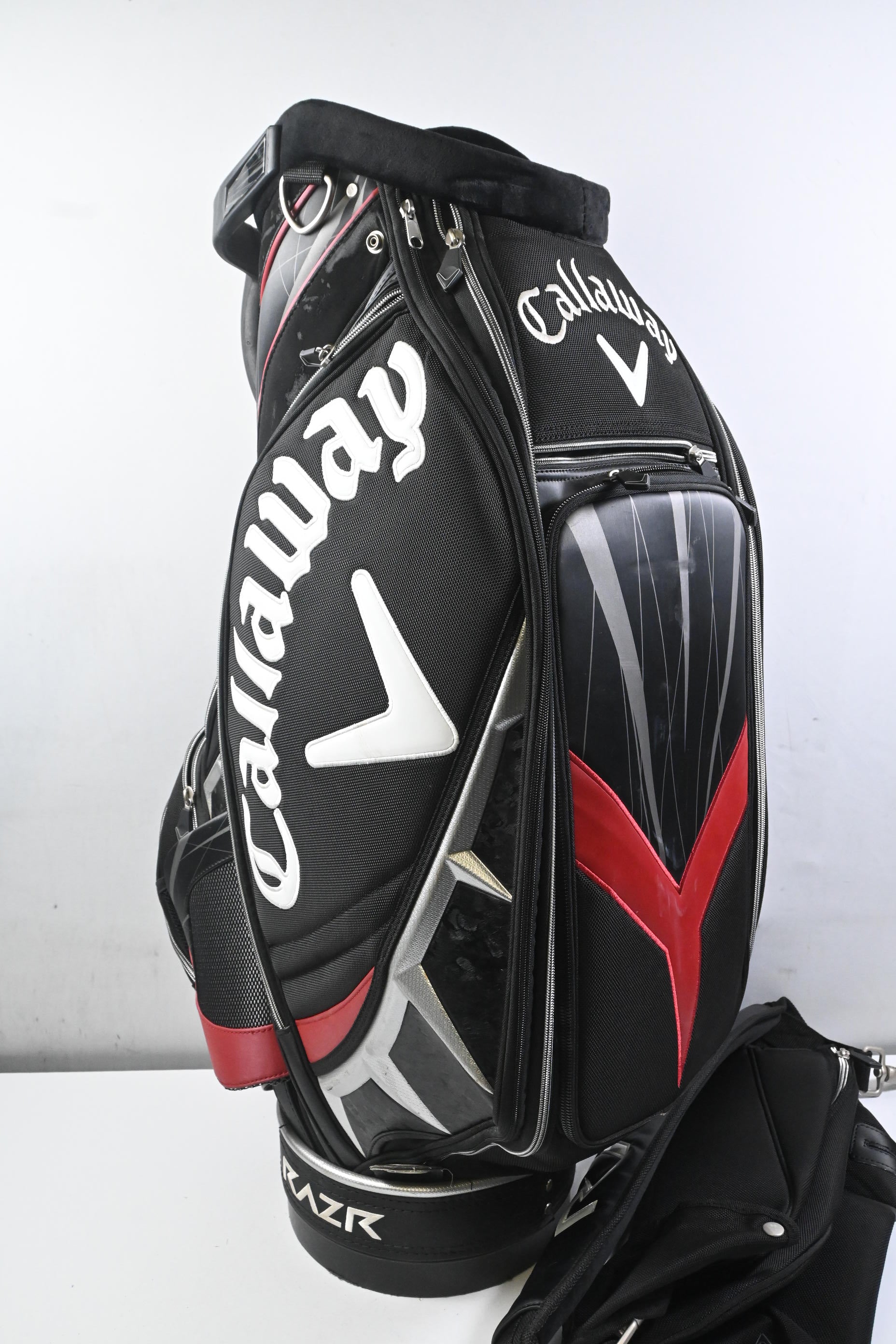 Callaway RAZR Tour Bag / 6-Way Divider / Black, Red & White