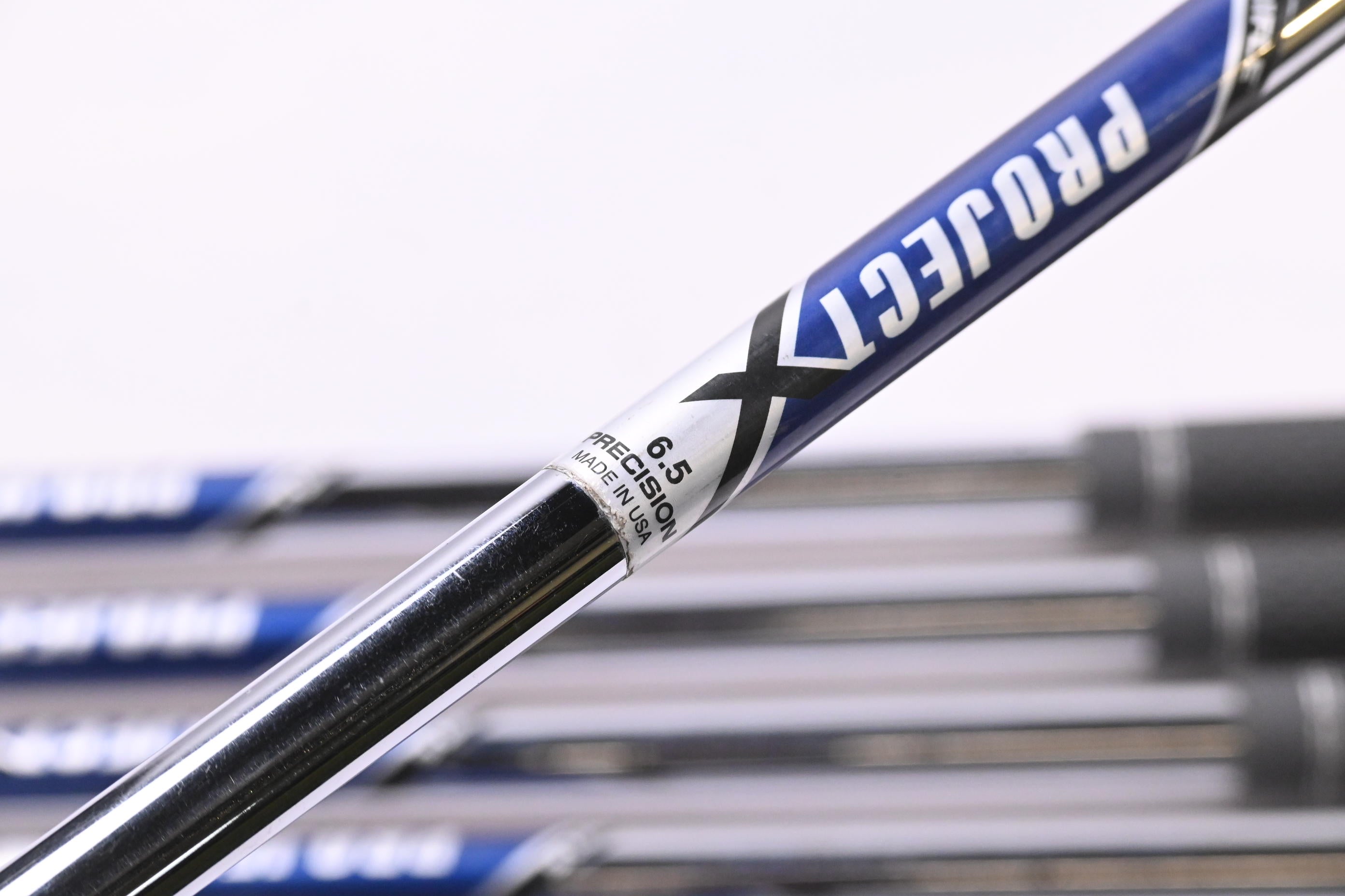 Wilson Staff Model Blade 2024 Irons / 4-PW / X-Flex Project X Shafts