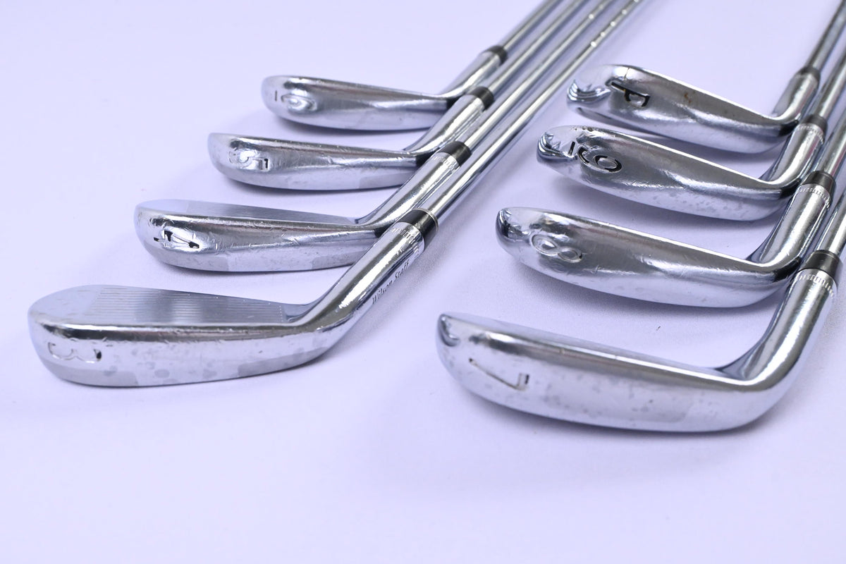 Wilson FG Tour V6 Irons / 3-PW / Regular Flex KBS Tour 90 Shafts