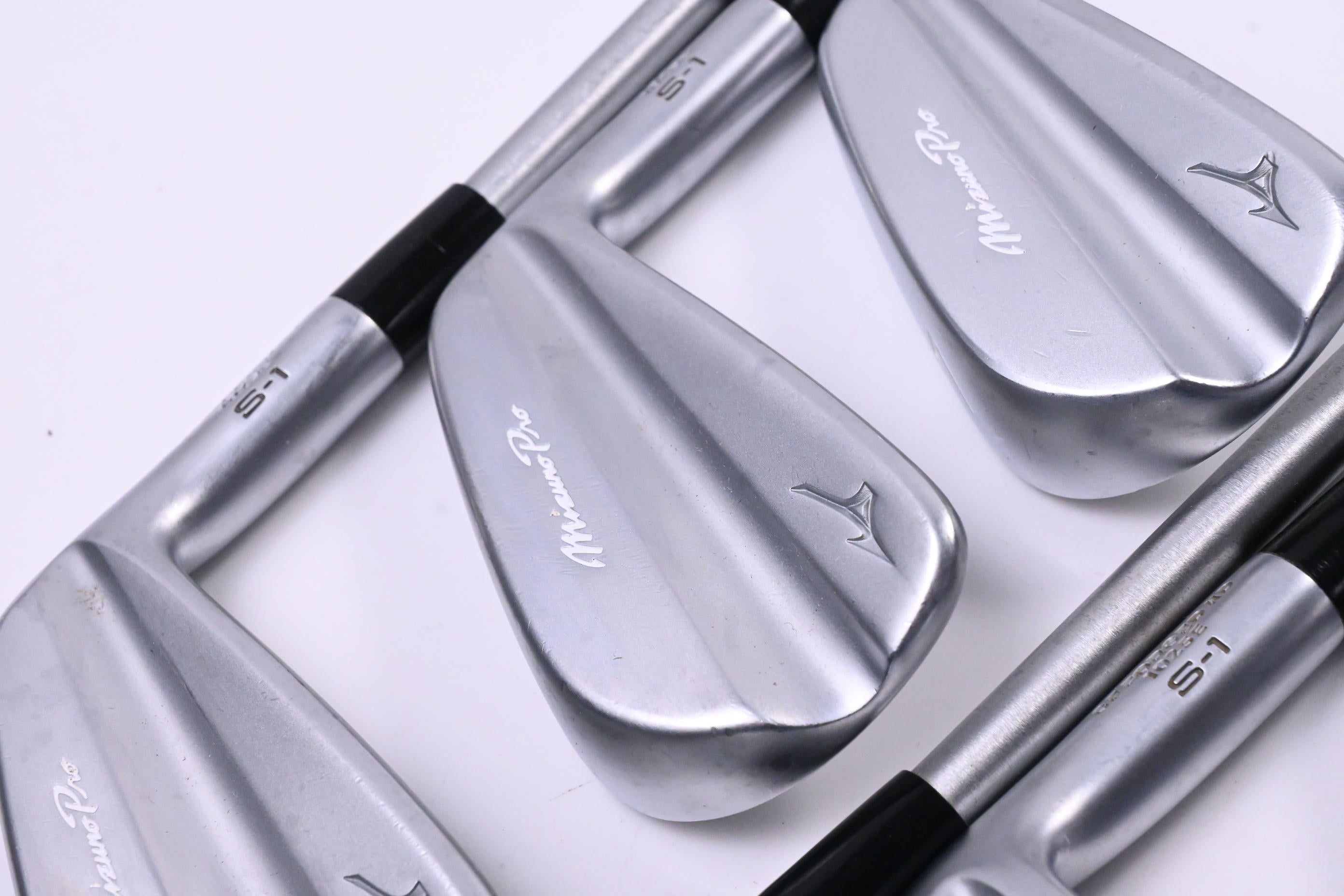 Mizuno Pro S-1 Irons / 5-PW / X-Flex KBS Tour C-Taper 130 Shafts