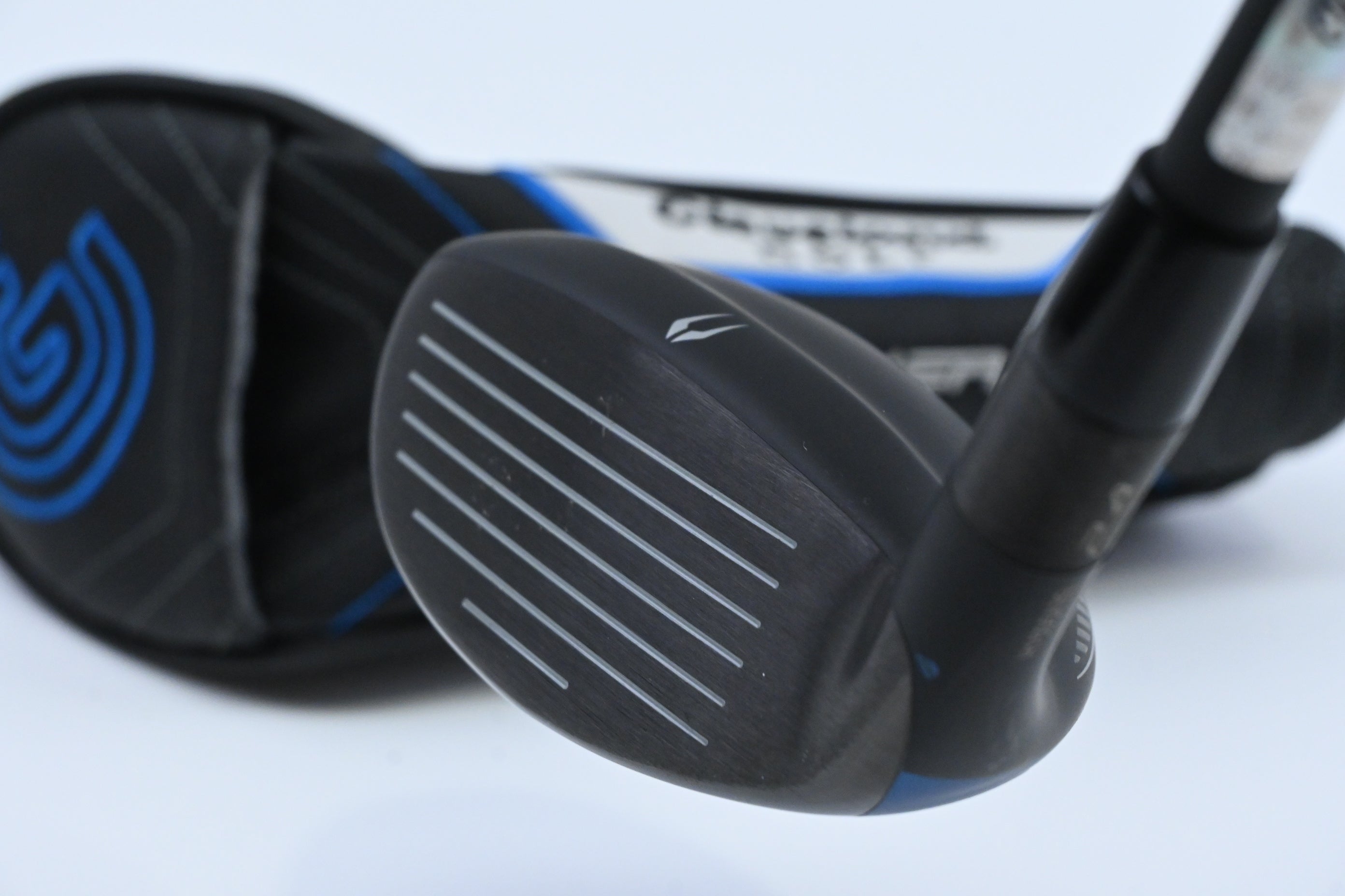 Ladies Cleveland Launcher XL Halo #5 Hybrid / 24 Degree / Ladies Flex Cypher 40