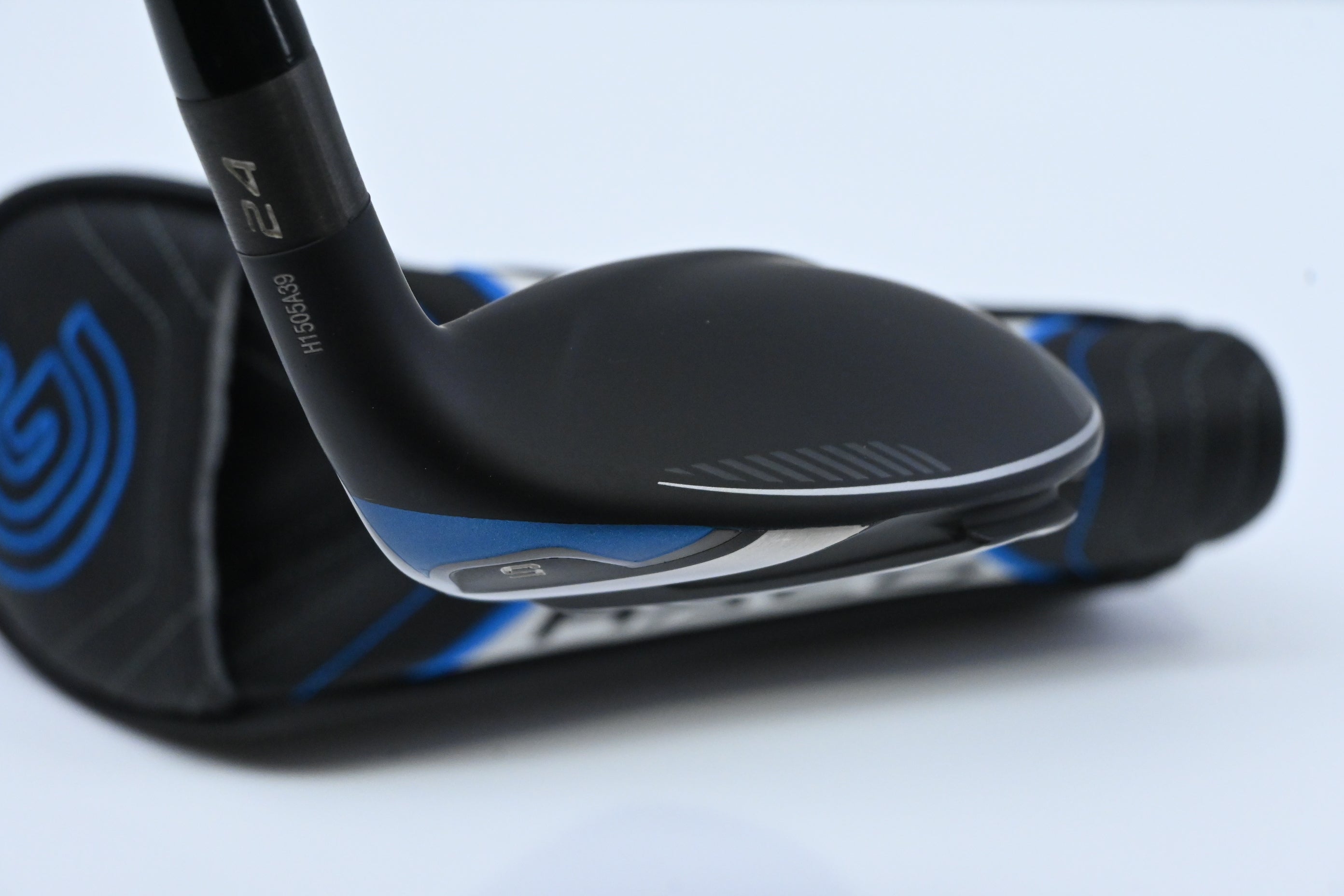 Ladies Cleveland Launcher XL Halo #5 Hybrid / 24 Degree / Ladies Flex Cypher 40