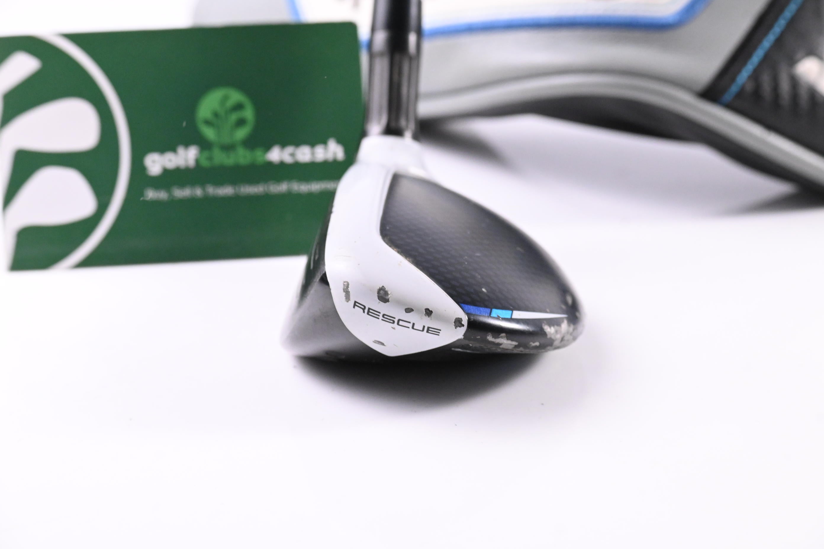 Left Hand Taylormade SIM2 Max #4 Hybrid / 22 Degree / Regular Flex Ventus Blue
