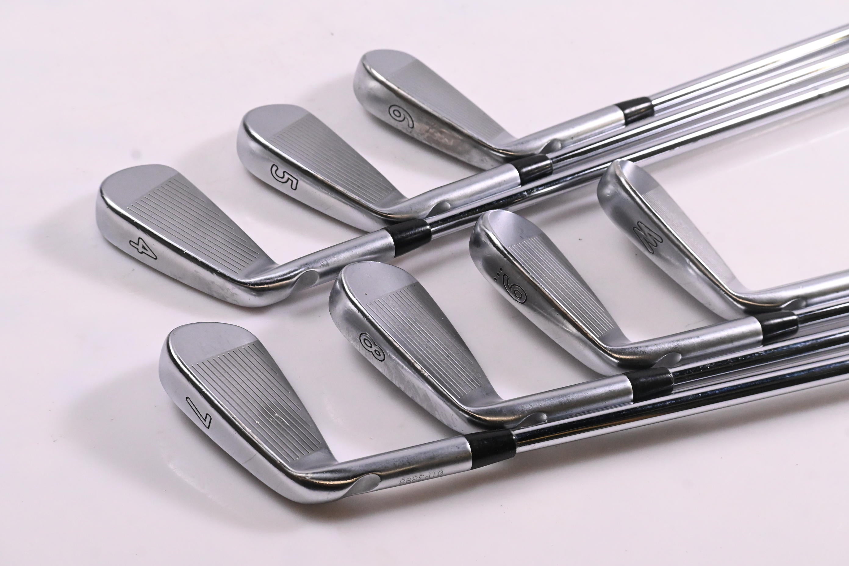 Ping iBlade Irons / 4-PW / Blue Dot / Stiff Flex Dynamic Gold S300 Shafts