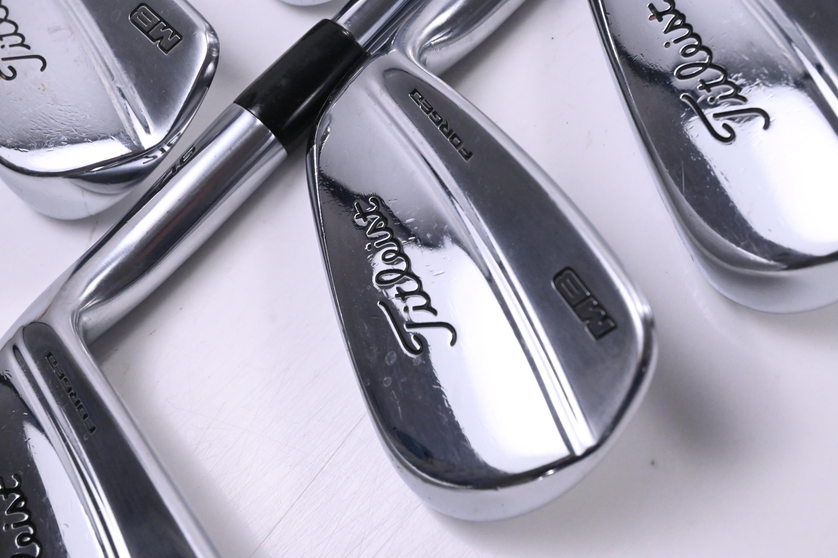 Titleist 716 MB Irons / 5-9i / Regular Flex XP 90 R300 Shafts