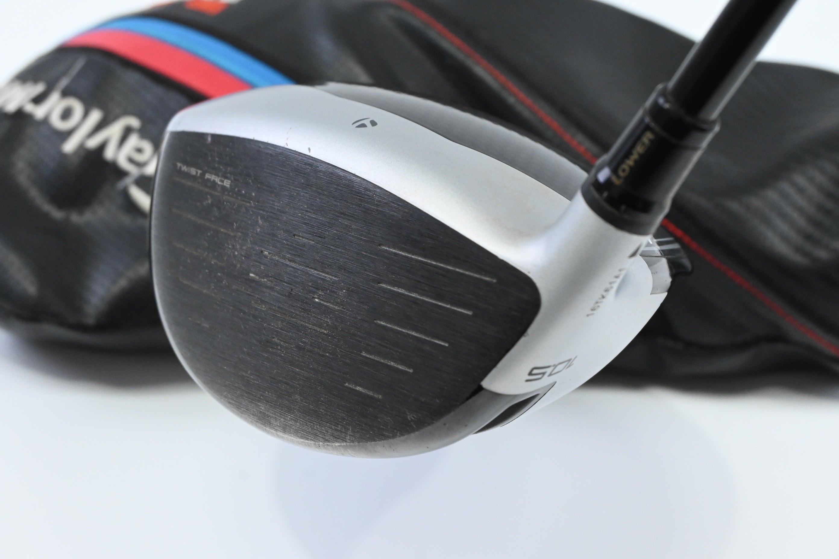 Taylormade M4 Driver / 10.5 Degree / Regular Flex Fujikura Atmos Red 5 Shaft