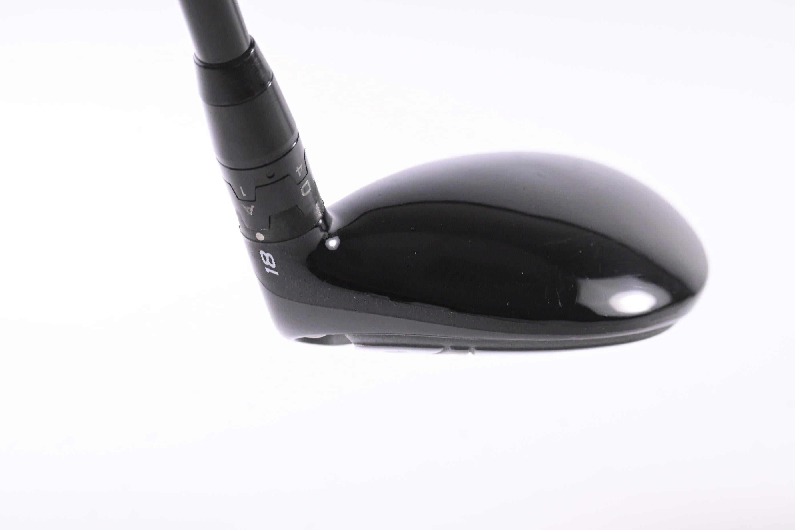 Titleist 915H #2 Hybrid / 18 Degree / Stiff Flex Tensei CK White 90 Shaft