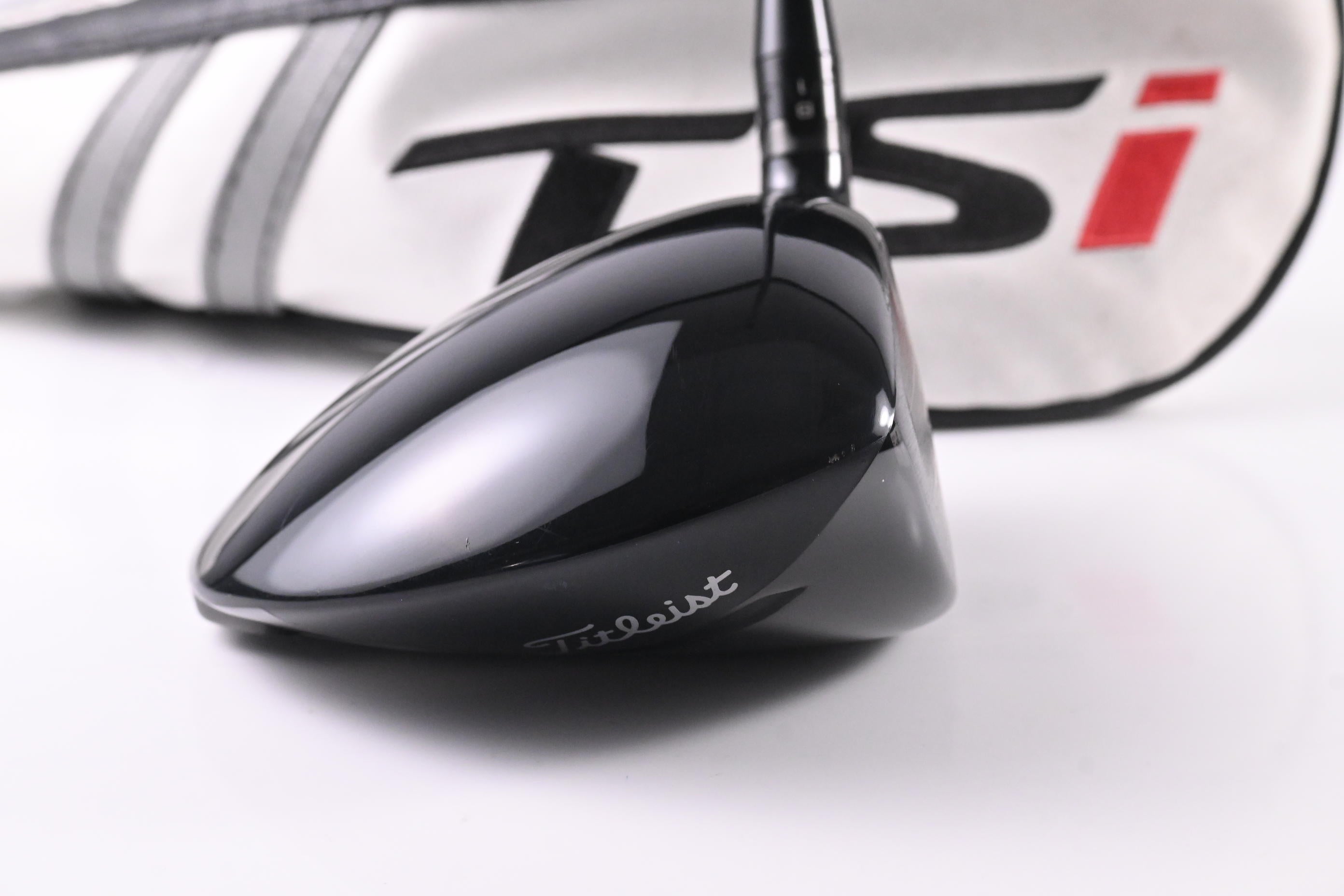 Titleist TSi2 Driver / 9.5 Degree / Regular Flex Tensei AV Raw Blue SFW 55 Shaft