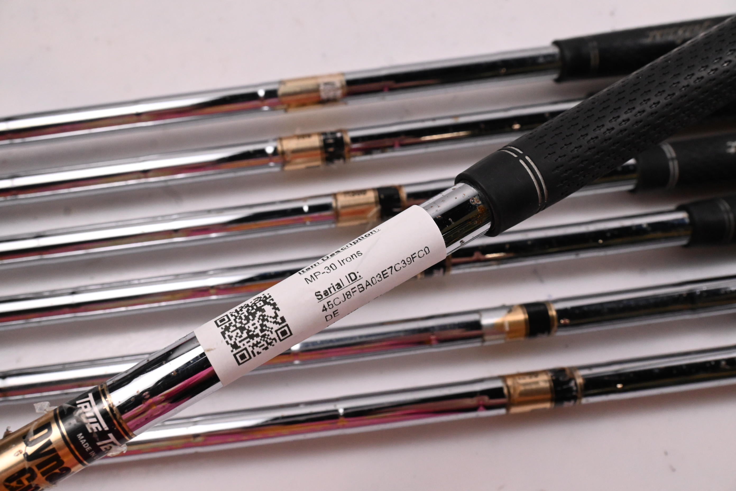 Mizuno MP-30 Irons / 4-PW / Regular Flex Dynamic Gold R300 Shafts