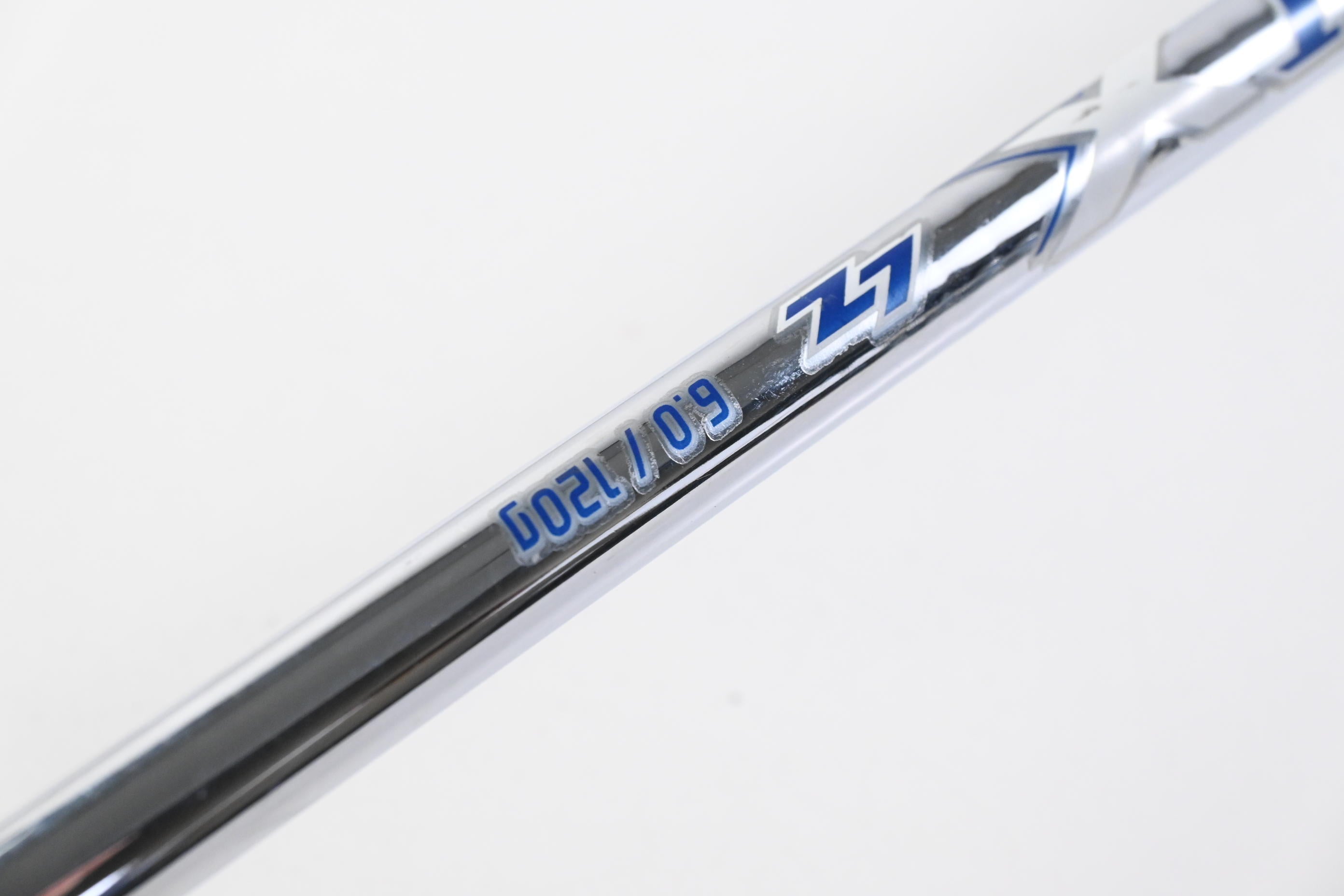 Titleist T200 2023 #4 Iron / 21 Degree / Stiff Flex Project X LZ 120 Shaft