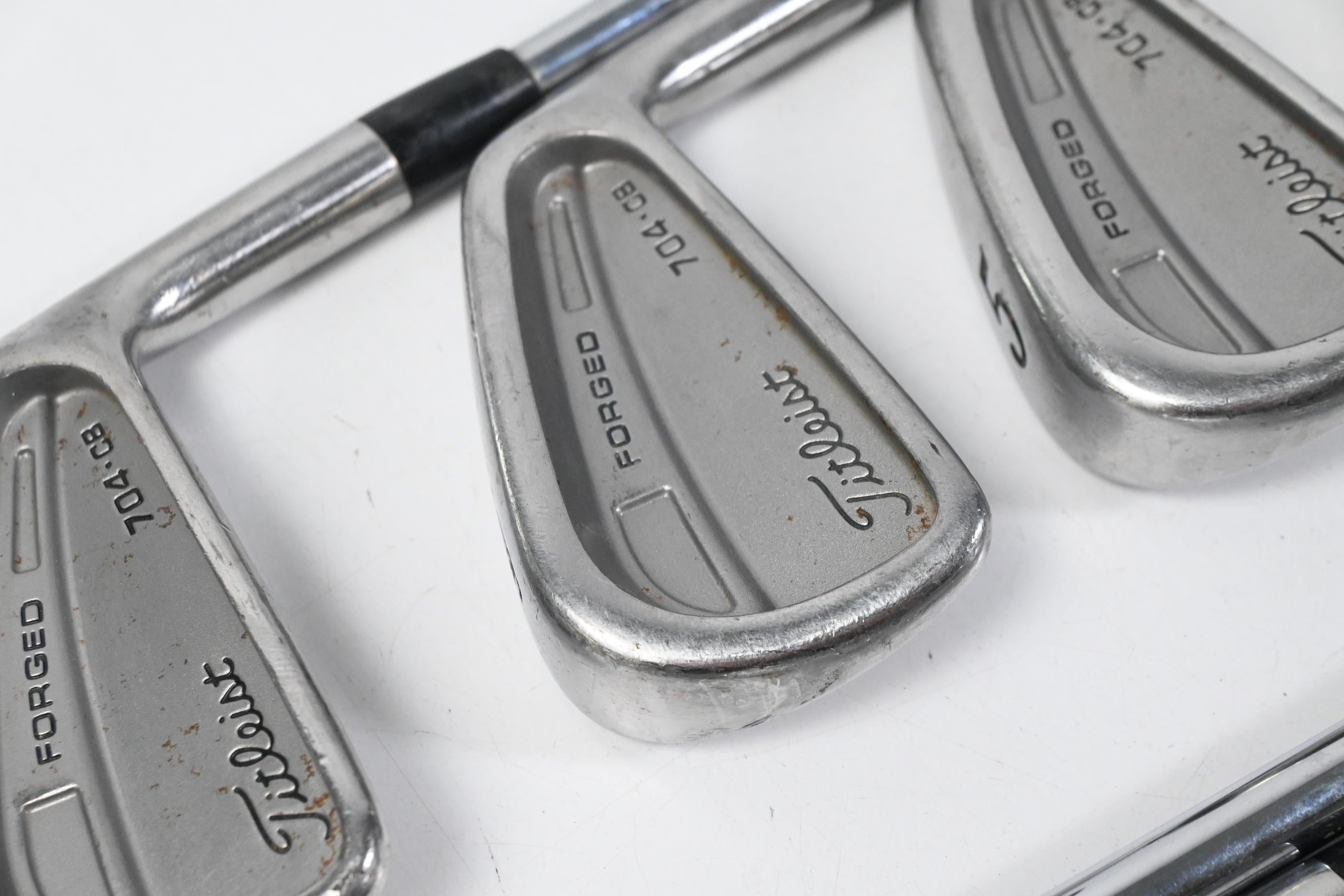 Titleist 704.CB Irons / 3-PW / Stiff Flex DYN Gold S300 Shafts